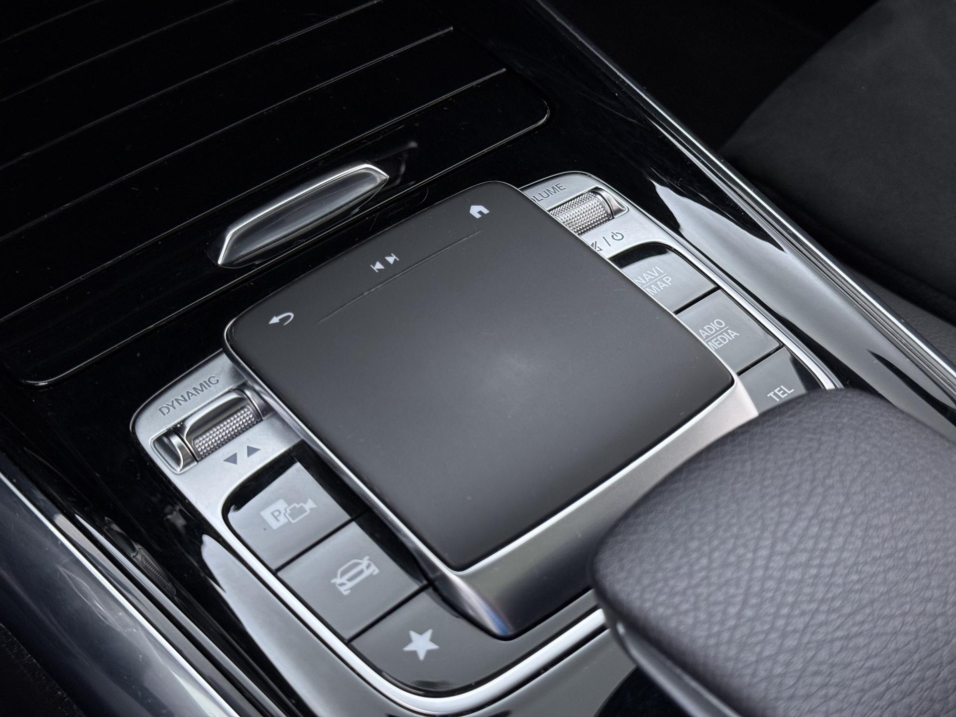 Mercedes-Benz B-klasse 180 Business Solution AMG 47