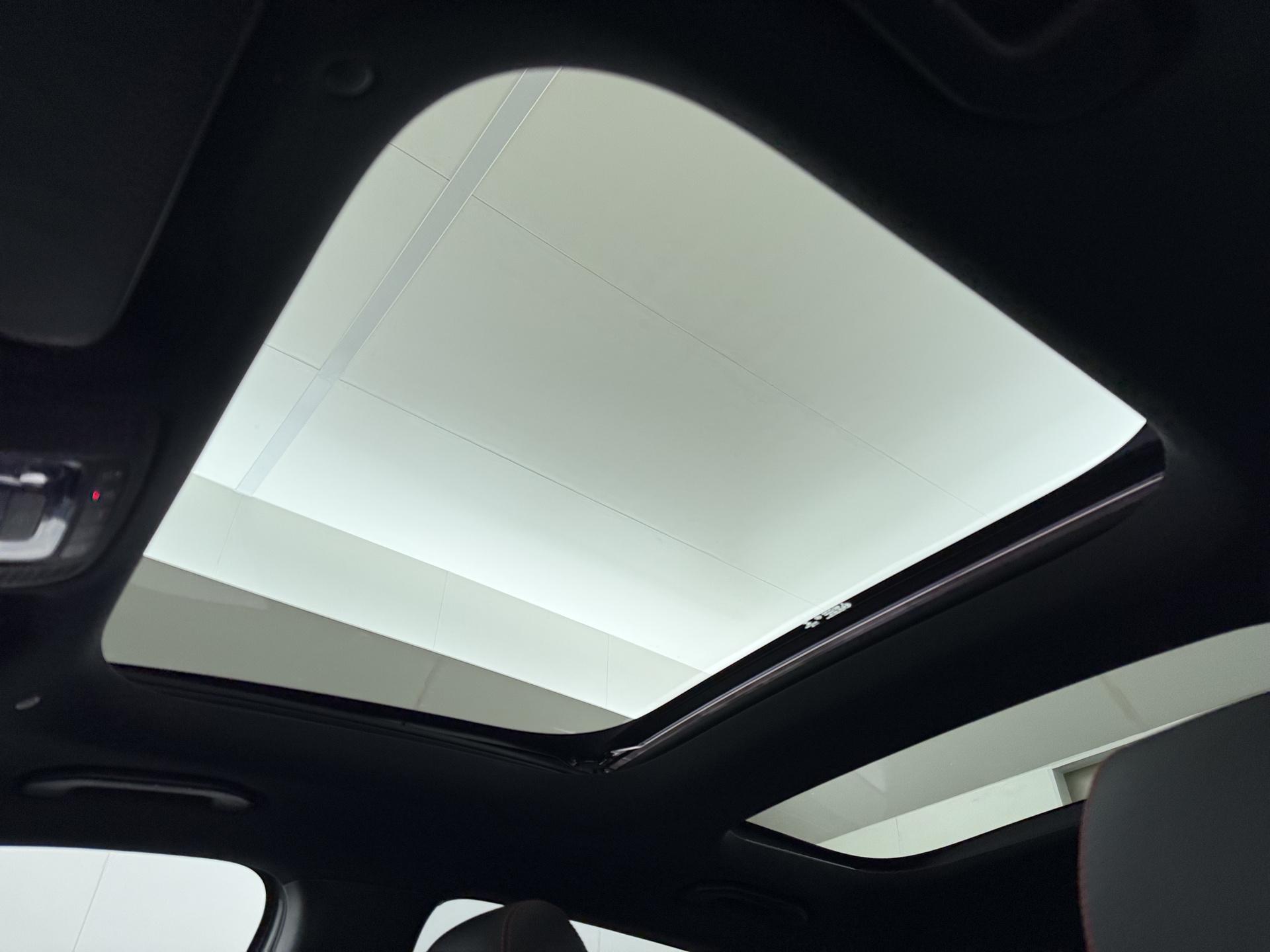 Mercedes-Benz B-klasse 180 Business Solution AMG 5