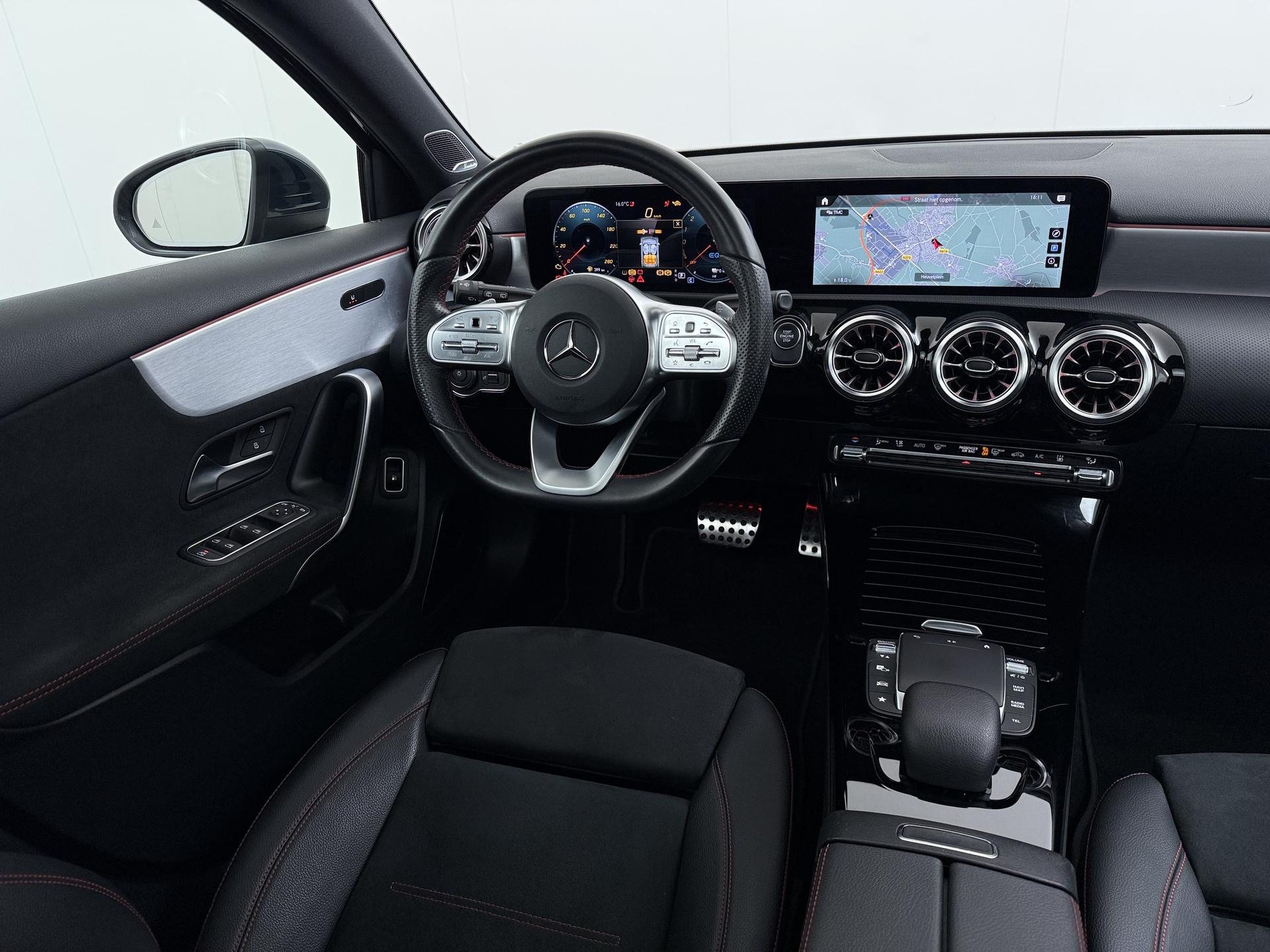 Mercedes-Benz A-klasse 250 e Premium 25