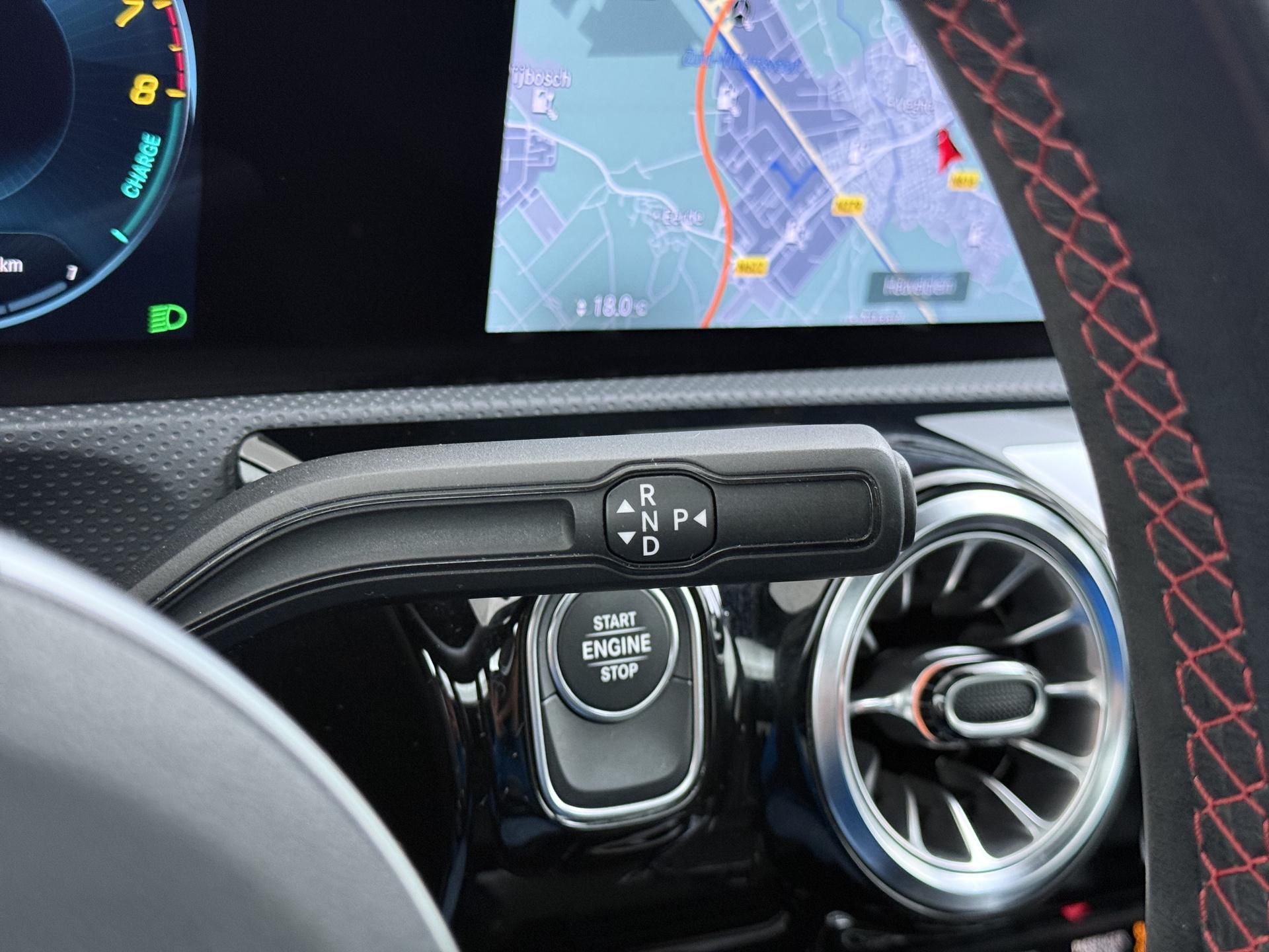 Mercedes-Benz A-klasse 250 e Premium 28