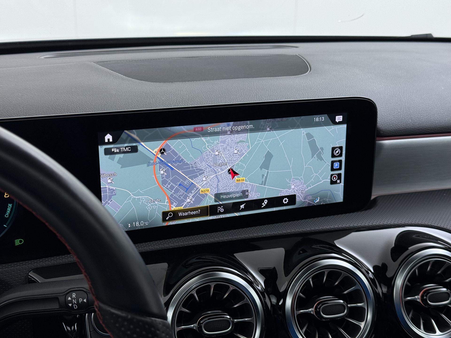 Mercedes-Benz A-klasse 250 e Premium 36