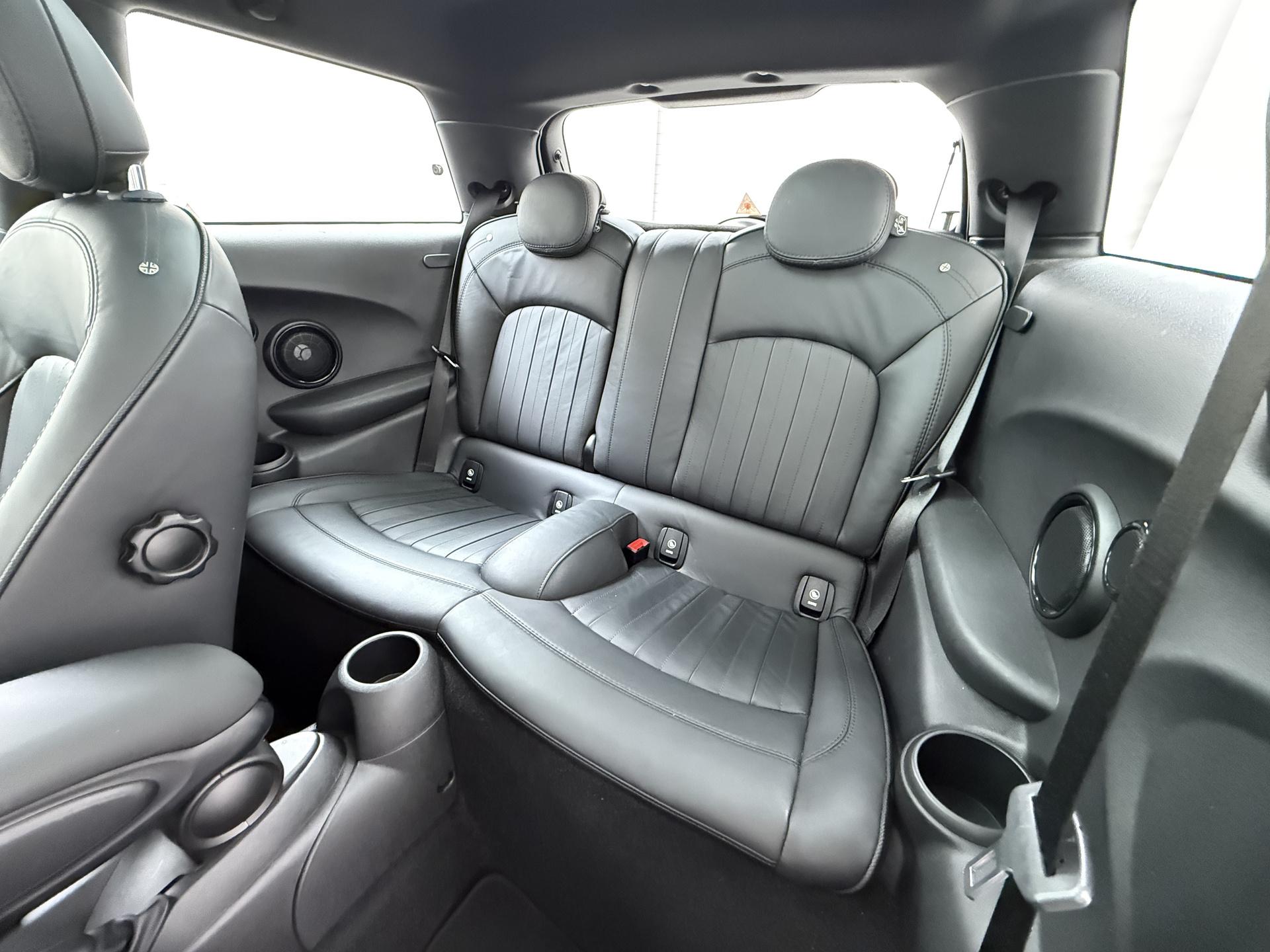 Mini Mini 2.0 Cooper S 18