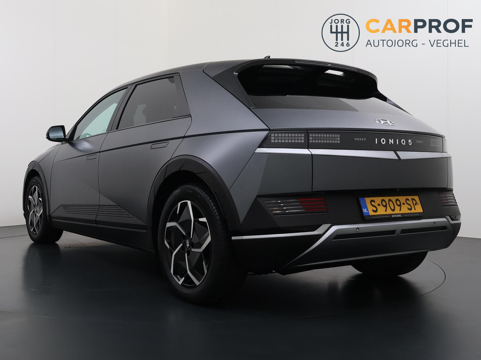 Hyundai IONIQ 5 Connect 77.4 kWh 1