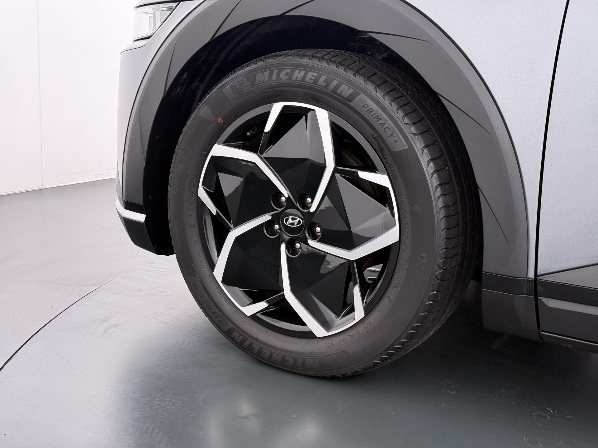 Hyundai IONIQ 5 Connect 77.4 kWh 9