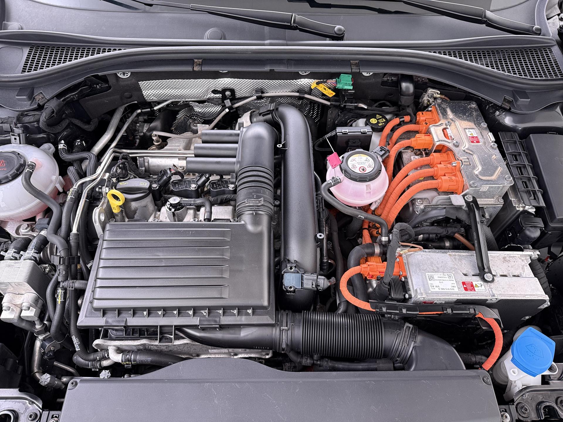 Skoda Superb Combi 1.4 TSI iV Business Edition Plus 36