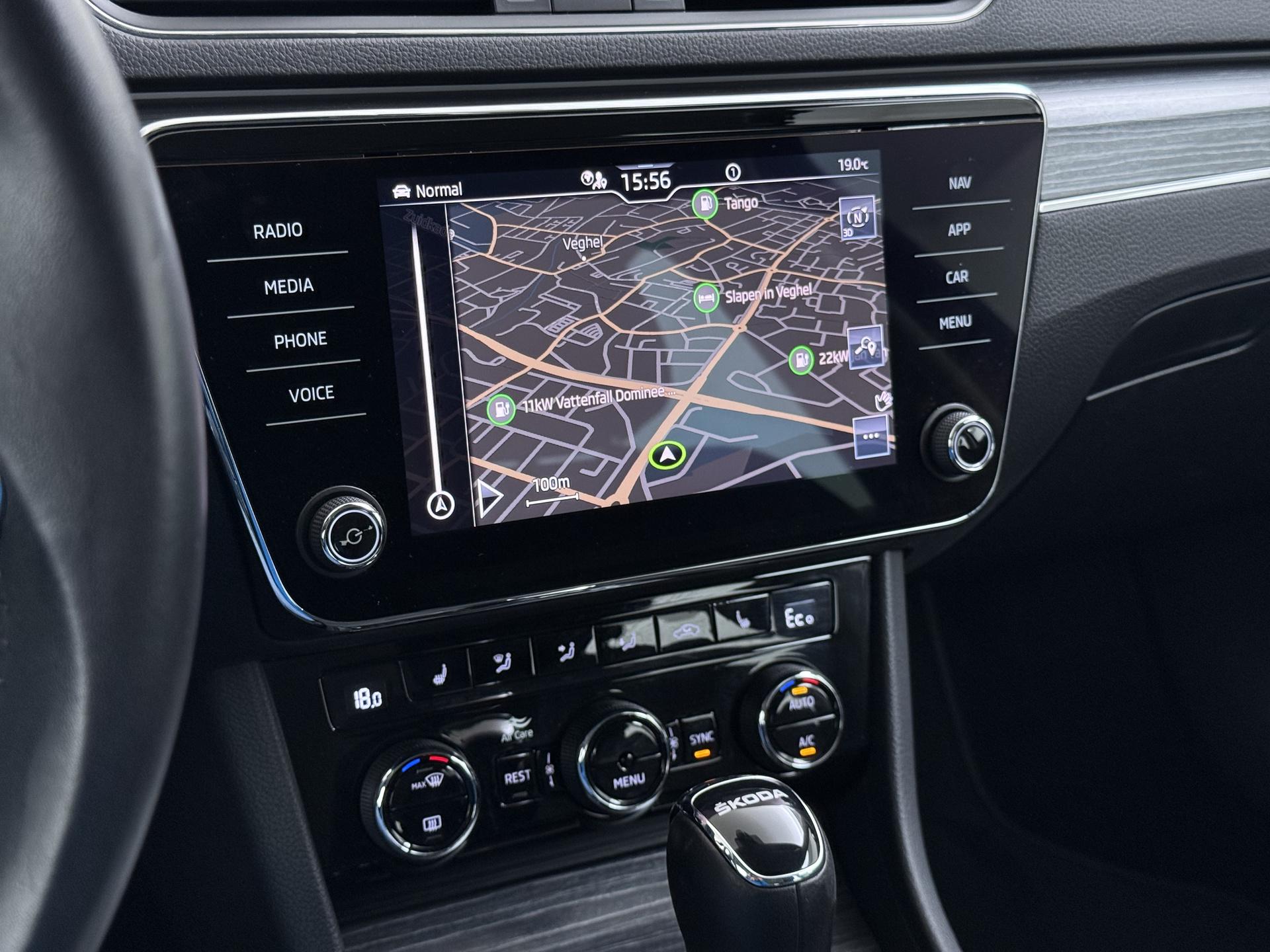 Skoda Superb Combi 1.4 TSI iV Business Edition Plus 8