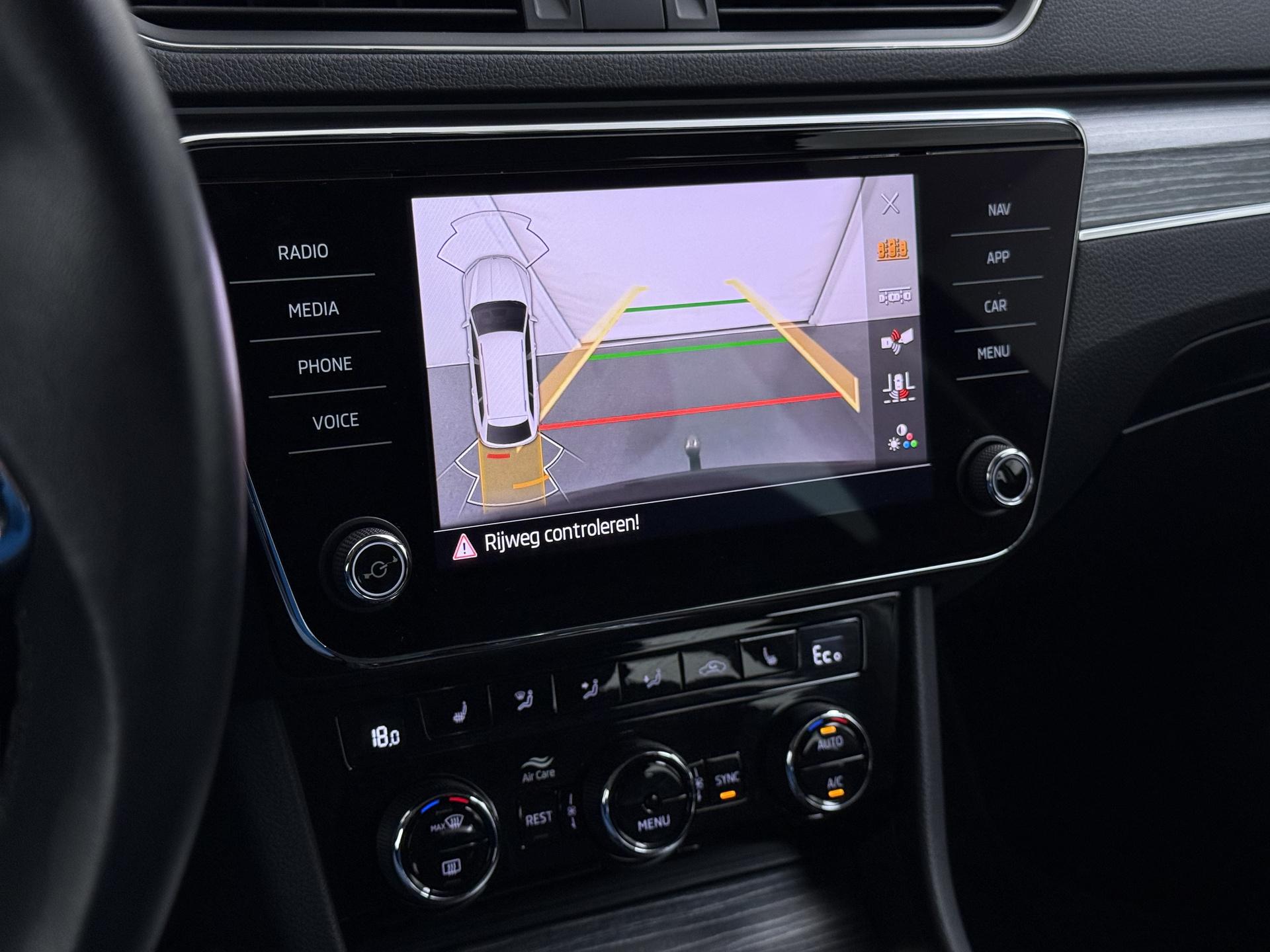 Skoda Superb Combi 1.4 TSI iV Business Edition Plus 9