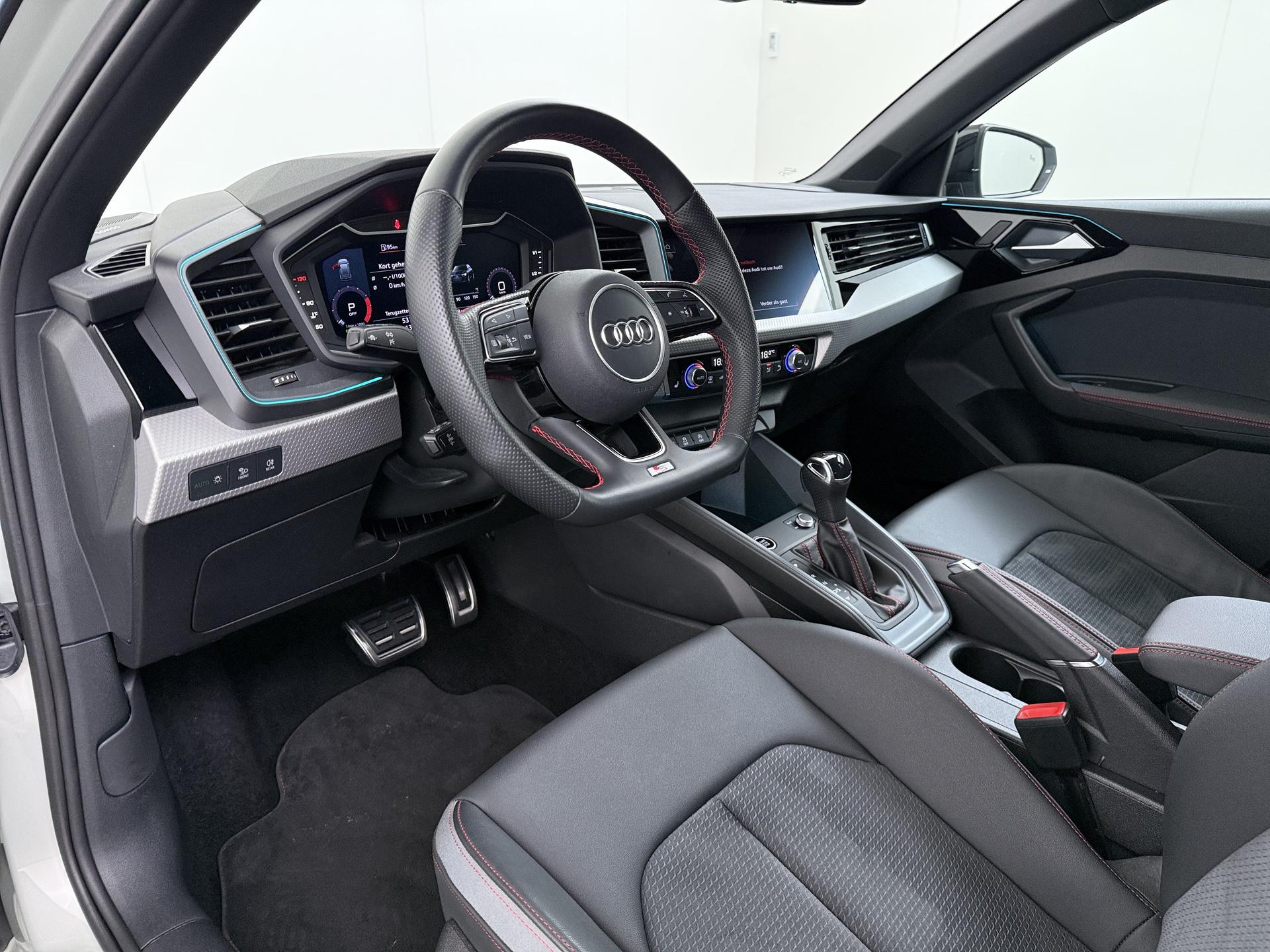 Audi A1 Sportback 40 TFSI S Line edition one 11
