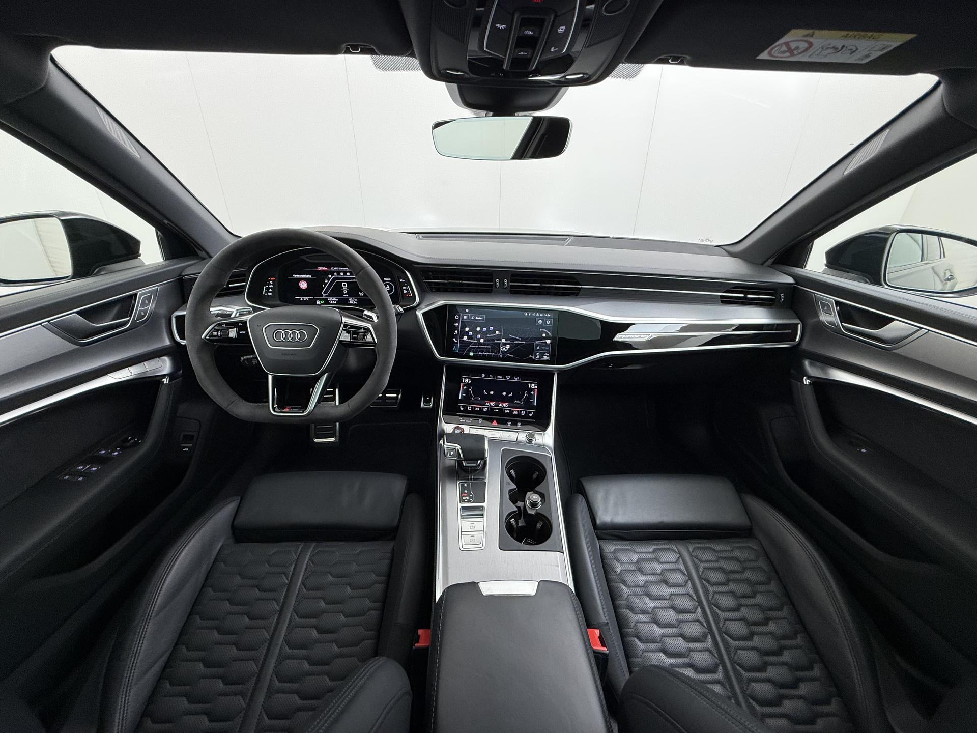 Audi A6 Avant RS 6 TFSI quattro 22