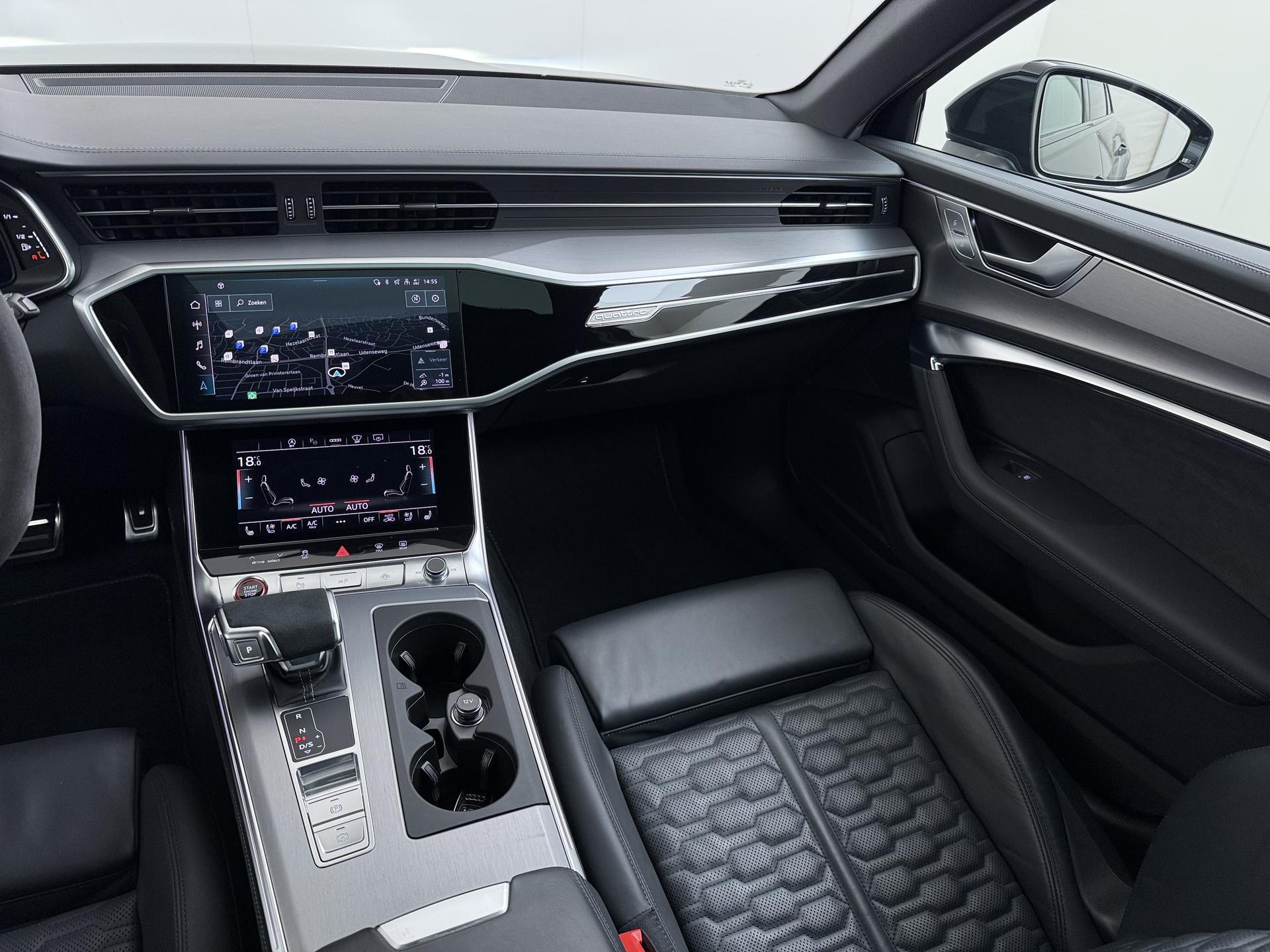 Audi A6 Avant RS 6 TFSI quattro 24