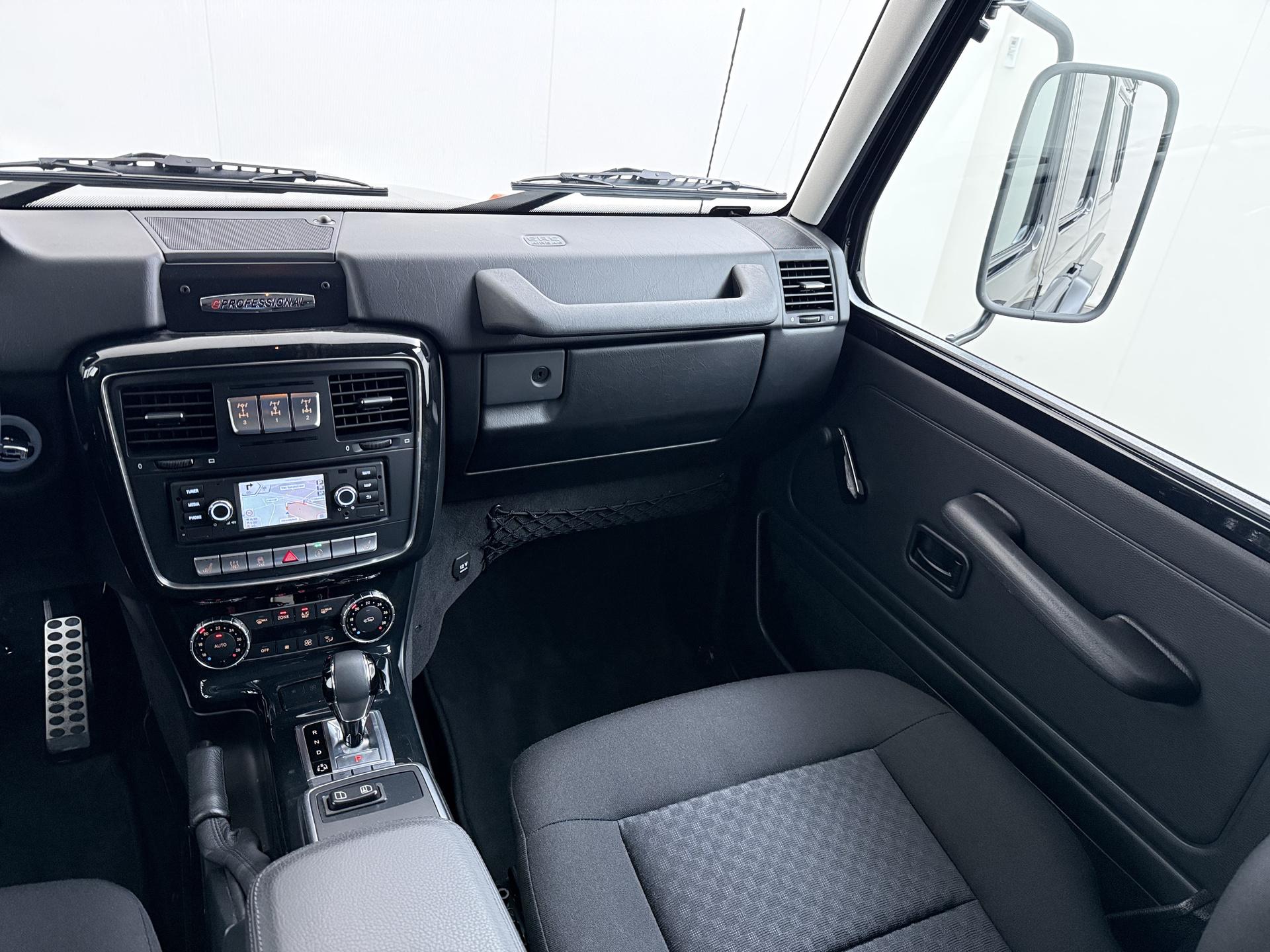 Mercedes-Benz G-klasse 350 d Professional 28