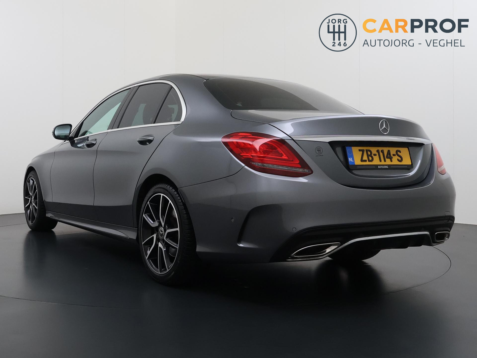 Mercedes-Benz C-klasse 180 Business Solution AMG 1