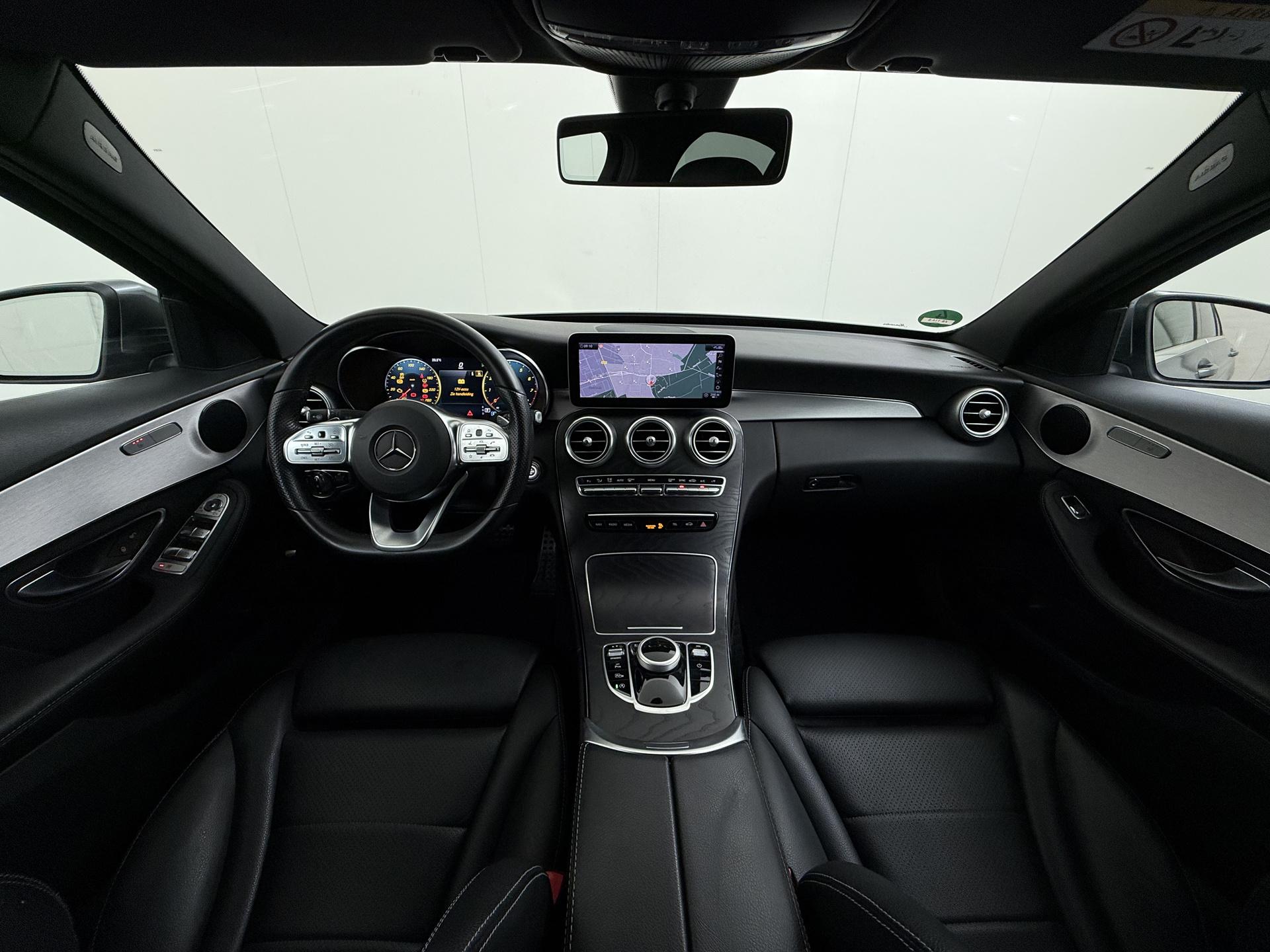 Mercedes-Benz C-klasse 180 Business Solution AMG 19