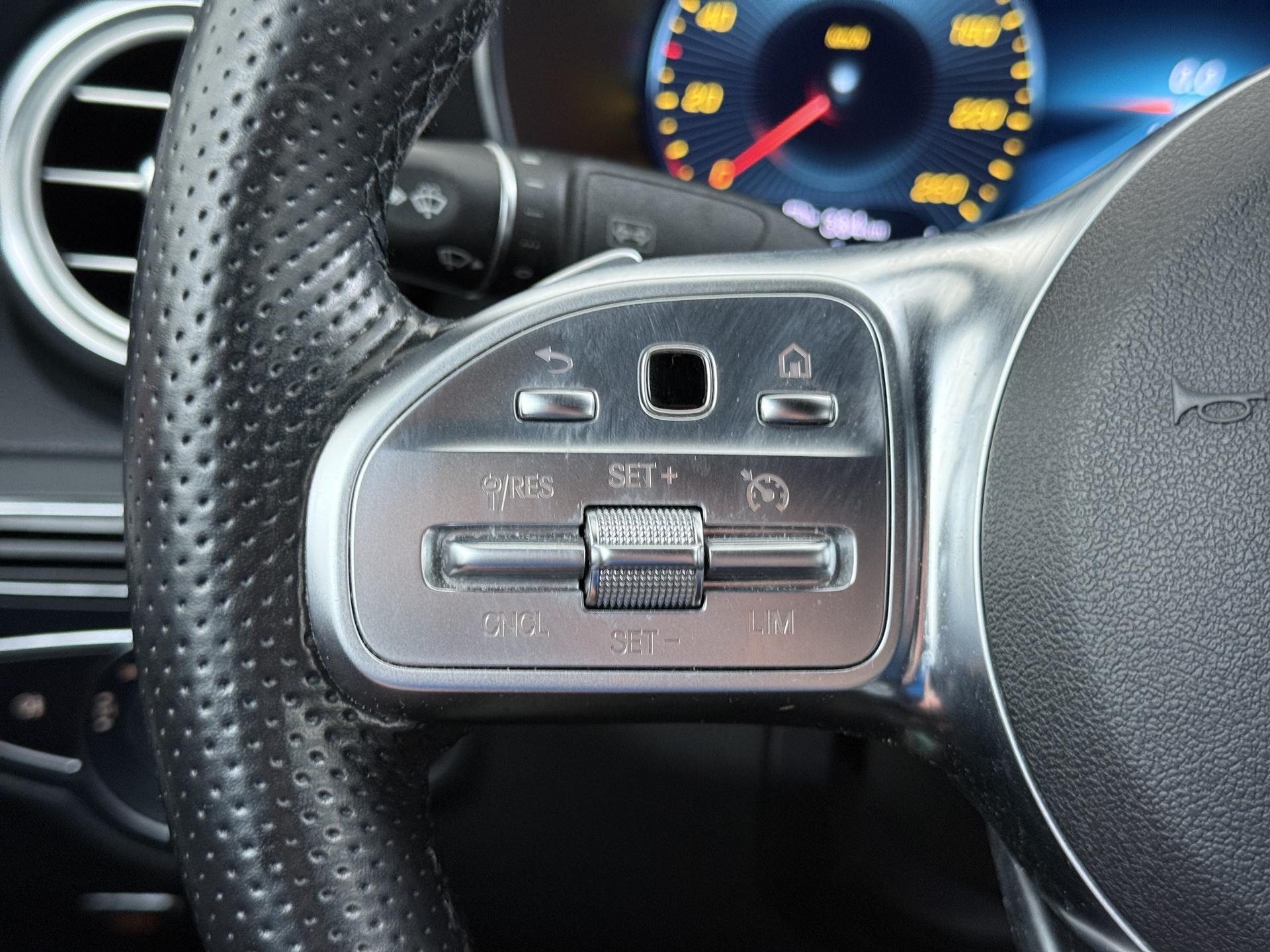Mercedes-Benz C-klasse 180 Business Solution AMG 24