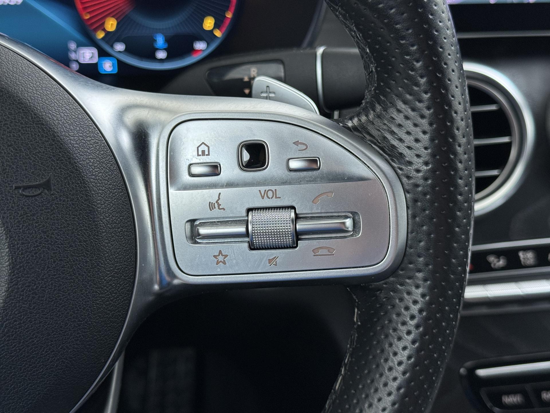 Mercedes-Benz C-klasse 180 Business Solution AMG 25
