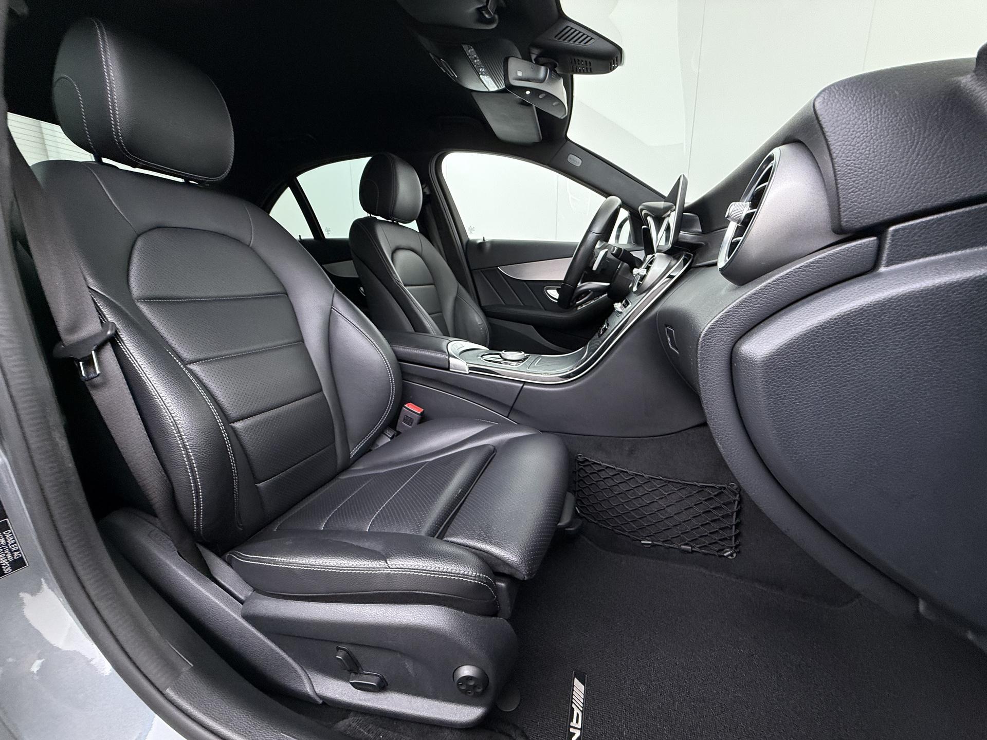 Mercedes-Benz C-klasse 180 Business Solution AMG 38