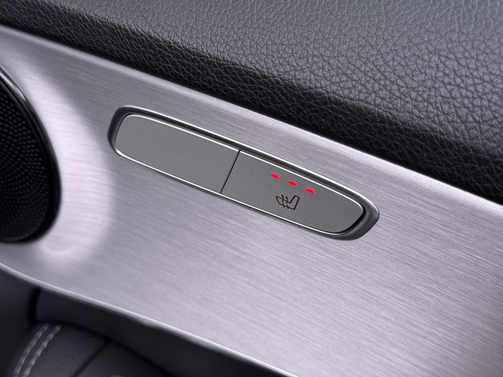Mercedes-Benz C-klasse 180 Business Solution AMG 40