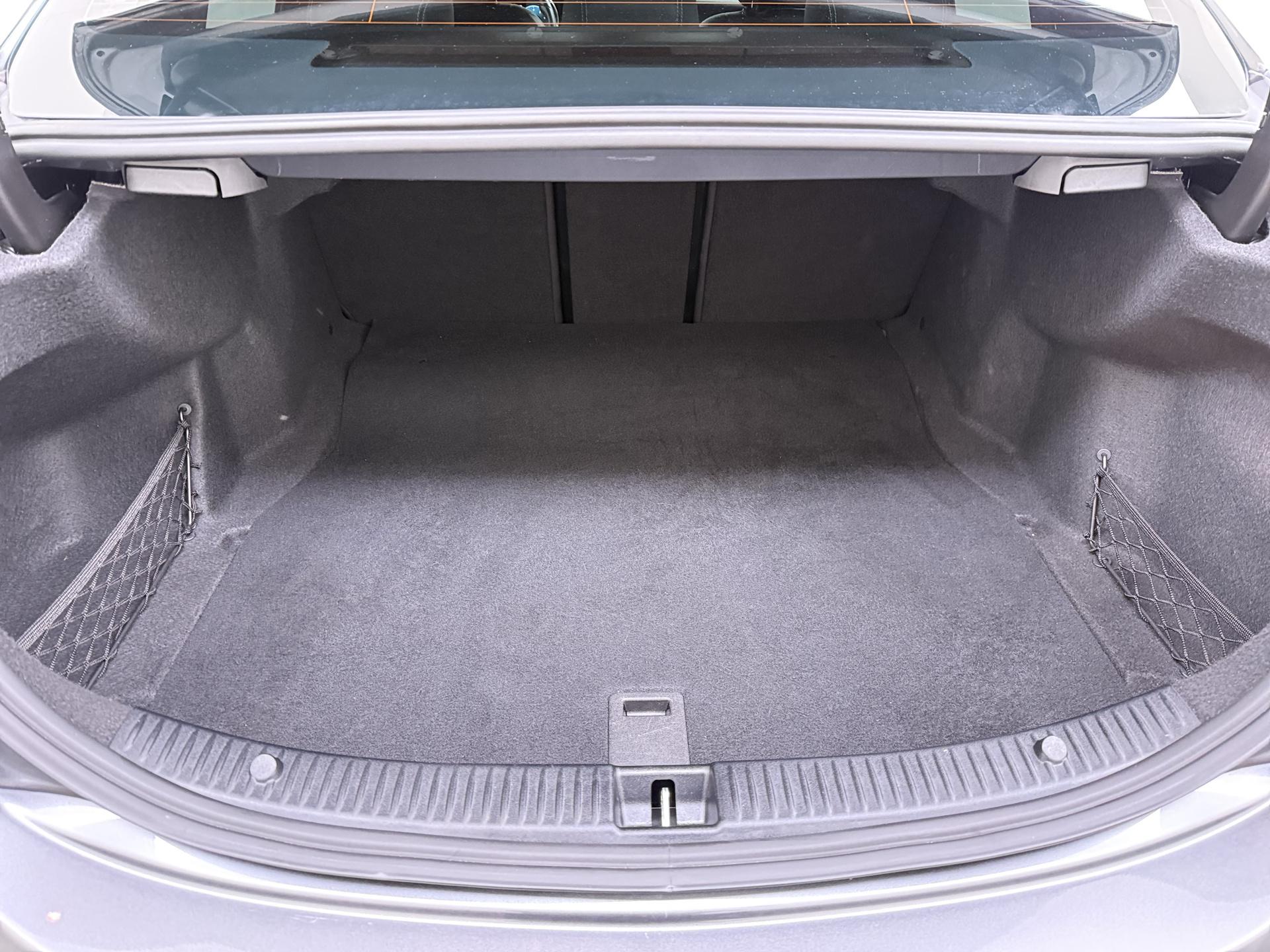 Mercedes-Benz C-klasse 180 Business Solution AMG 6