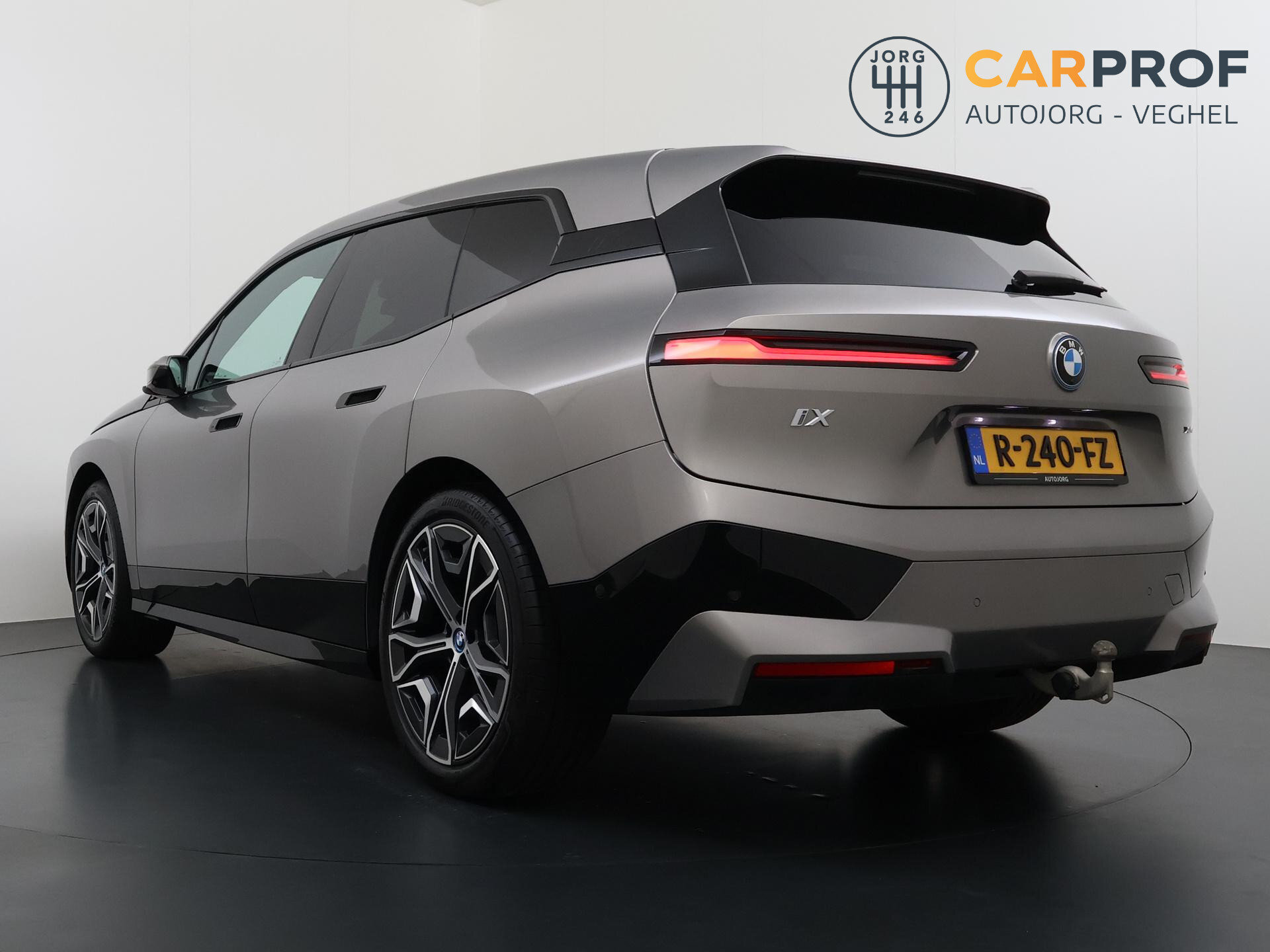 BMW iX xDrive40 High Executive 77 kWh 1