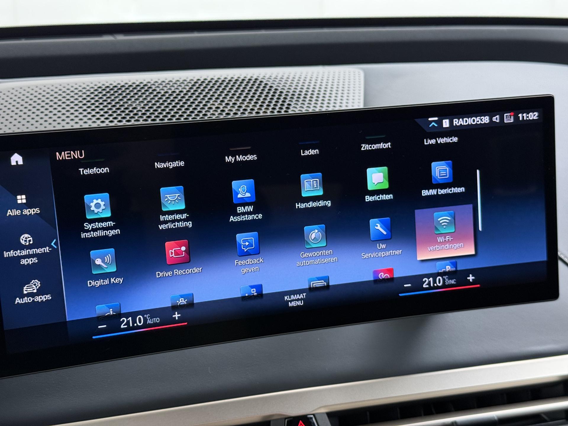 BMW iX xDrive40 High Executive 77 kWh 38