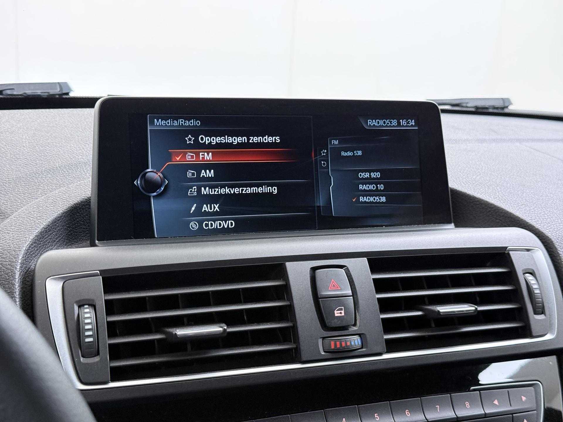 BMW 1-serie 118i Centennial Executive 25