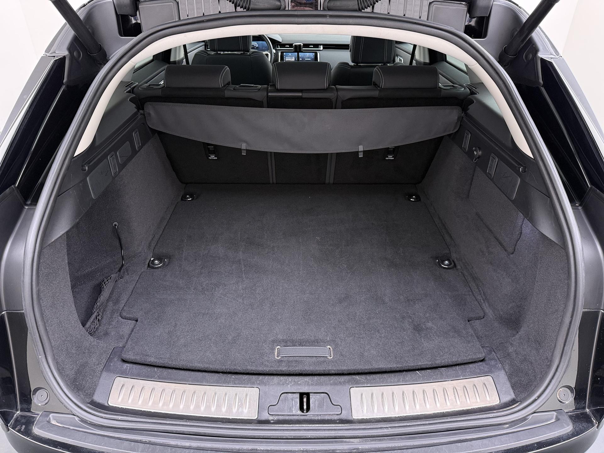 Land Rover Range Rover Velar 2.0 P400e  16