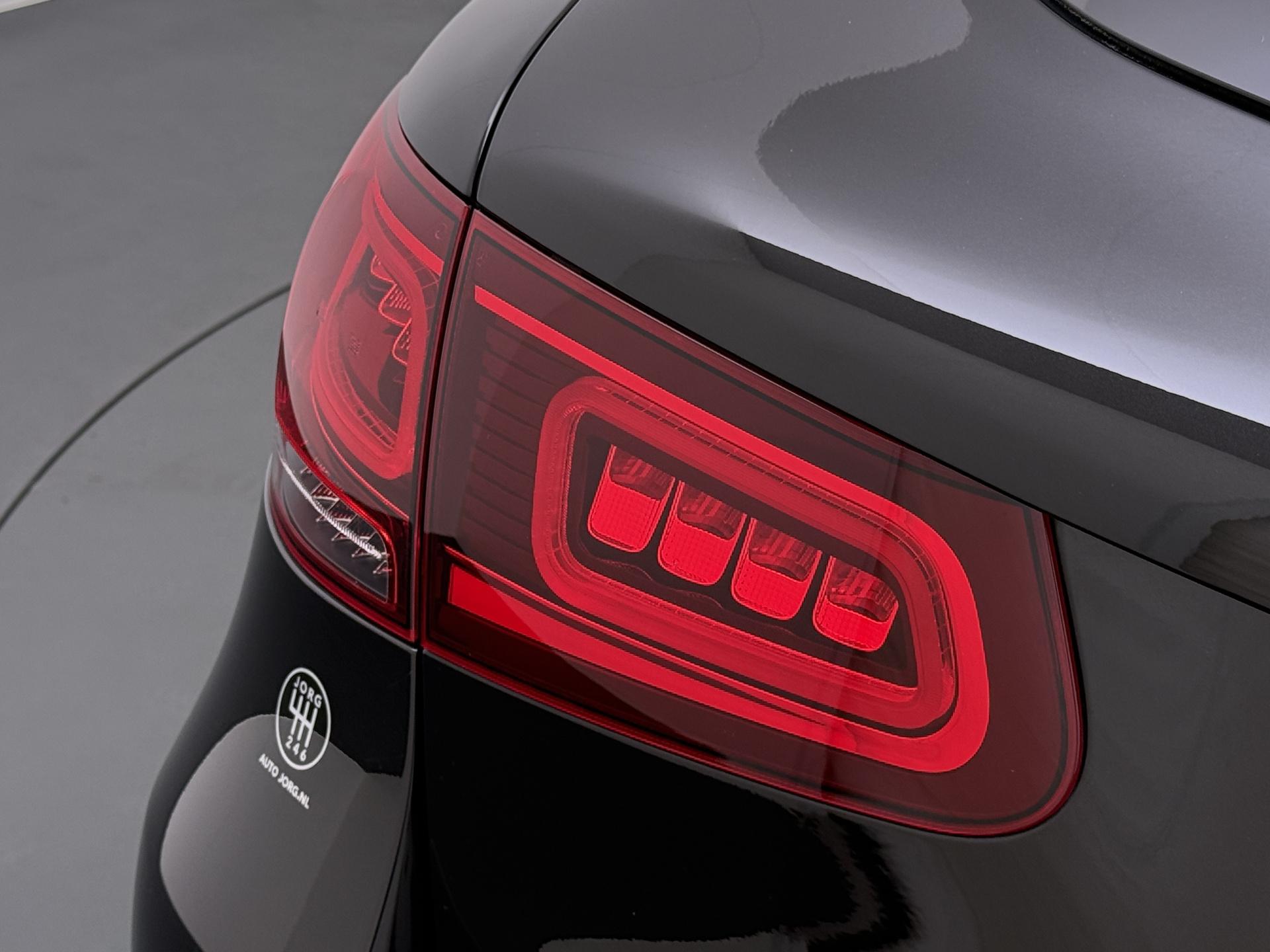 Mercedes-Benz GLC-klasse 300 4MATIC Premium Plus 4