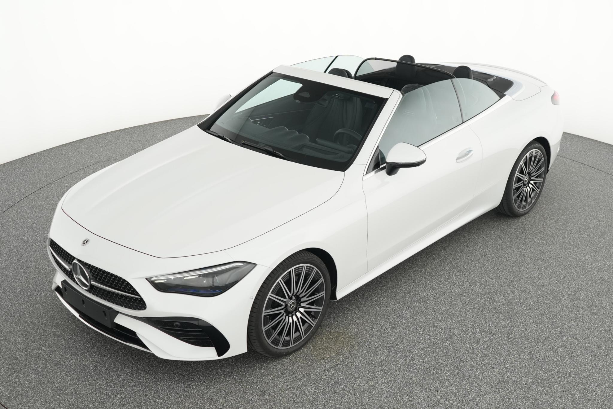 Mercedes-Benz CLE Cabriolet 300 4MATIC AMG Line 11