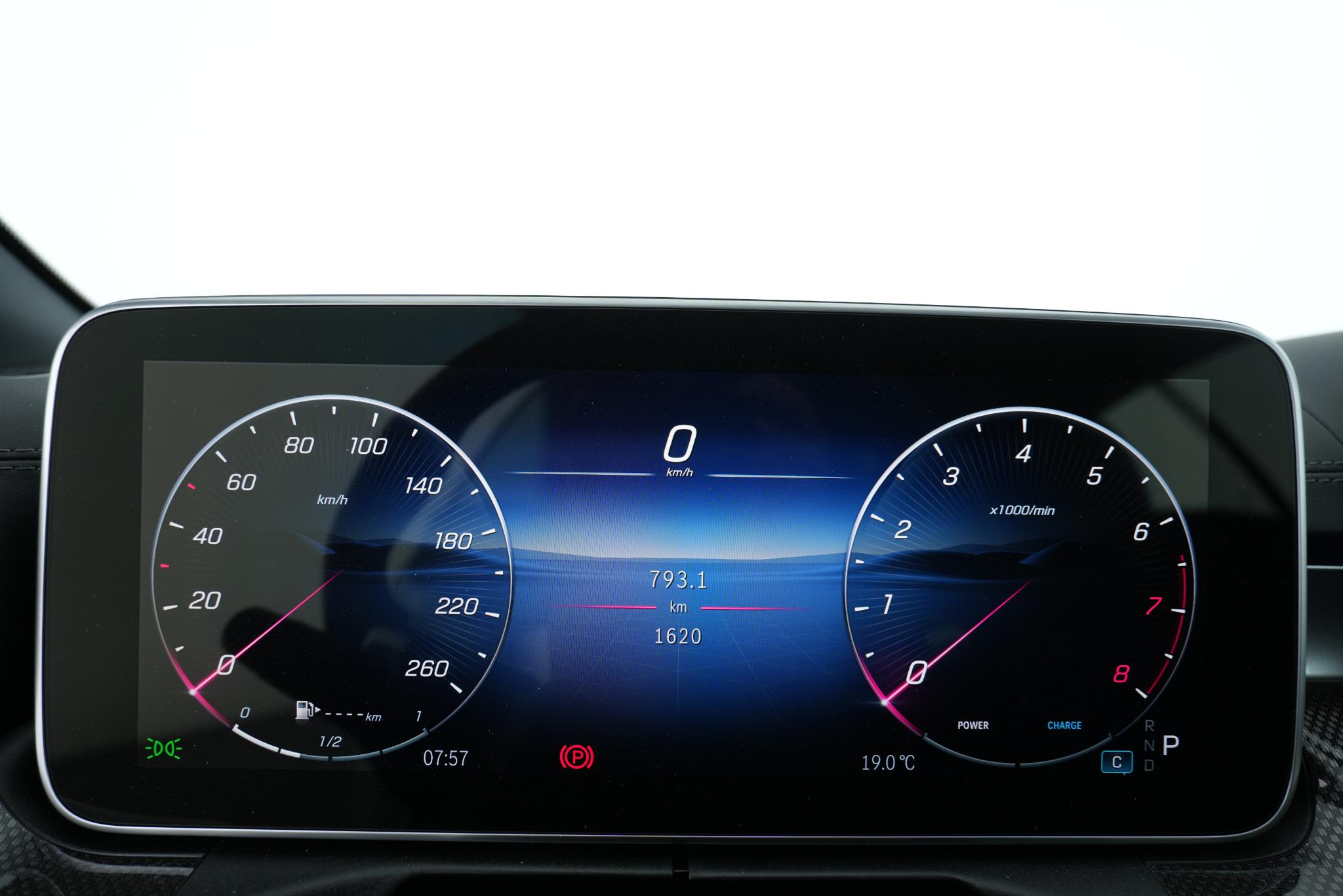 Mercedes-Benz CLE Cabriolet 300 4MATIC AMG Line 5