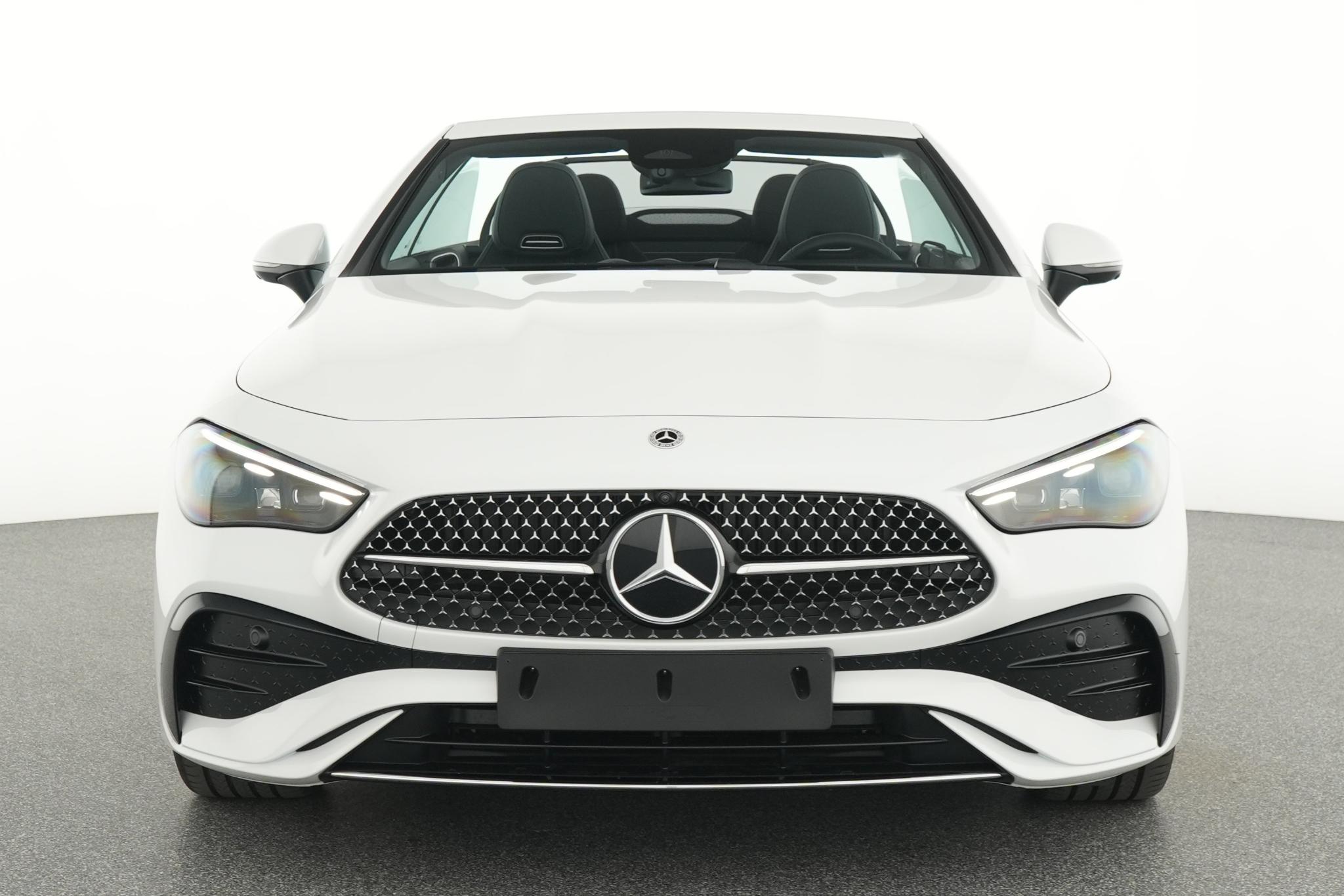 Mercedes-Benz CLE Cabriolet 300 4MATIC AMG Line 8