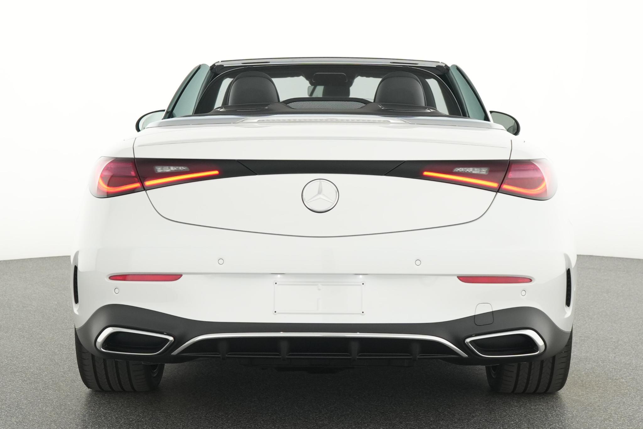 Mercedes-Benz CLE Cabriolet 300 4MATIC AMG Line 9