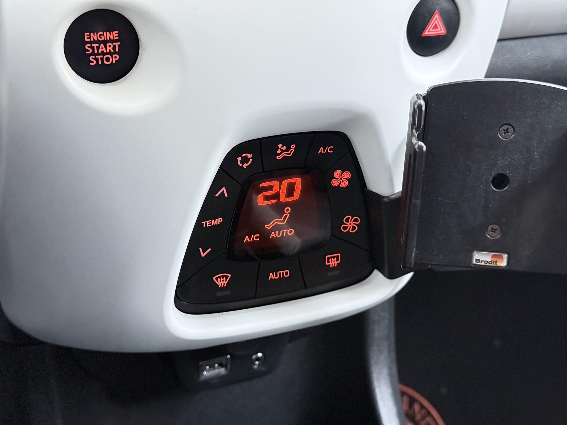 Peugeot 108 1.2 Puretech TOP! Roland Garros 11