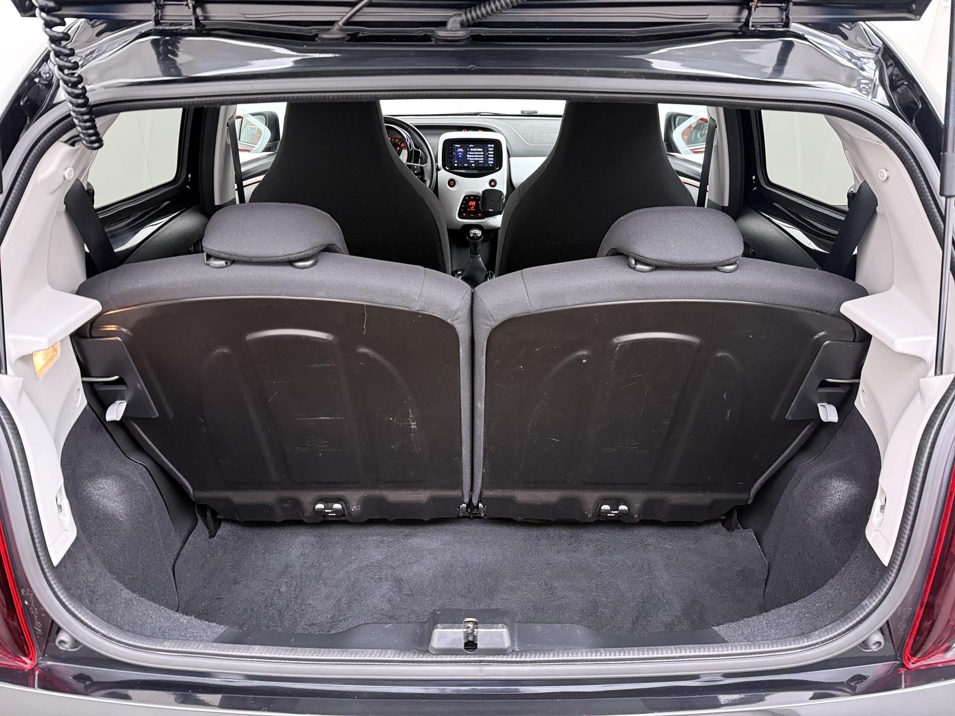 Peugeot 108 1.2 Puretech TOP! Roland Garros 13