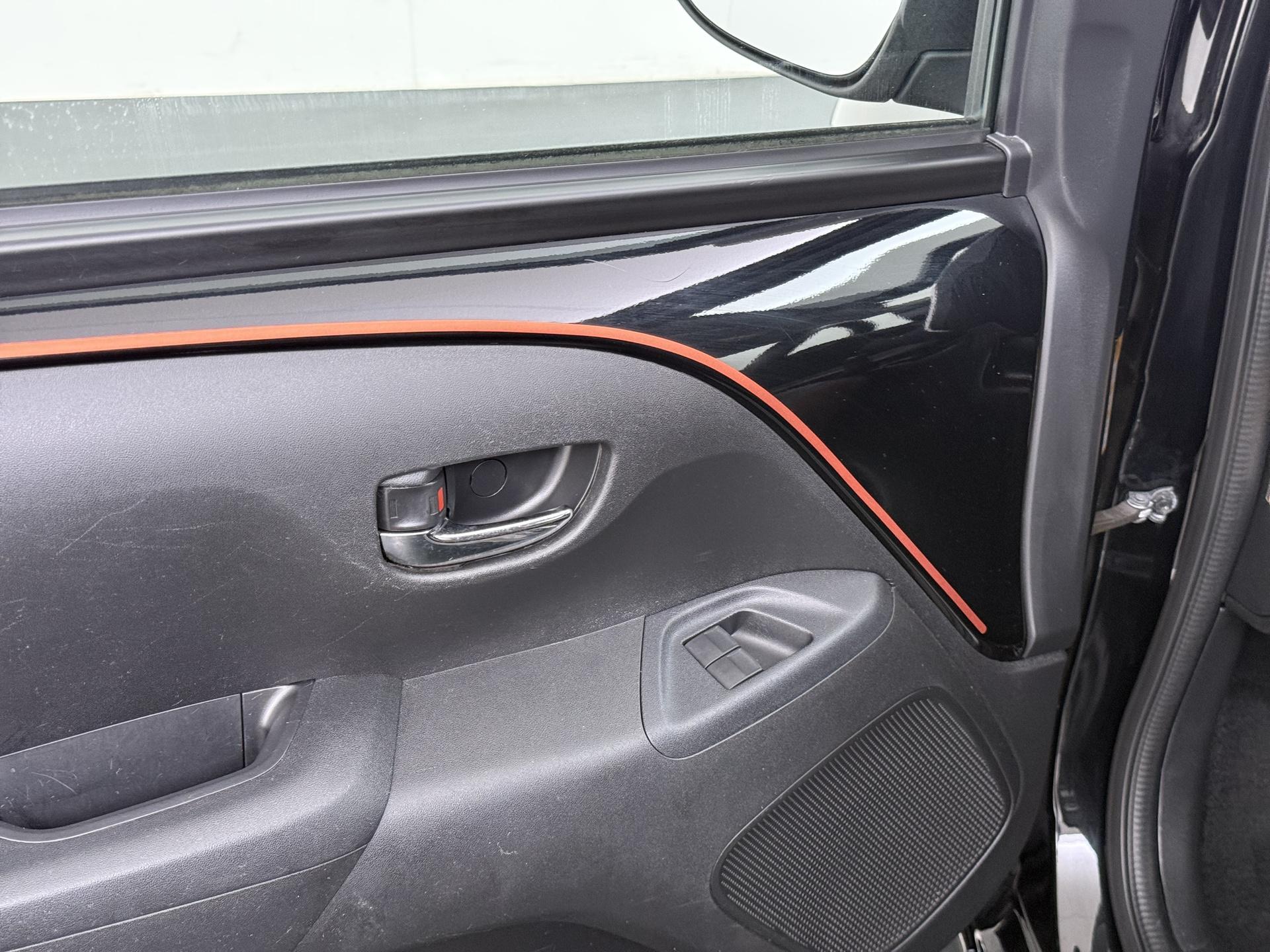Peugeot 108 1.2 Puretech TOP! Roland Garros 15