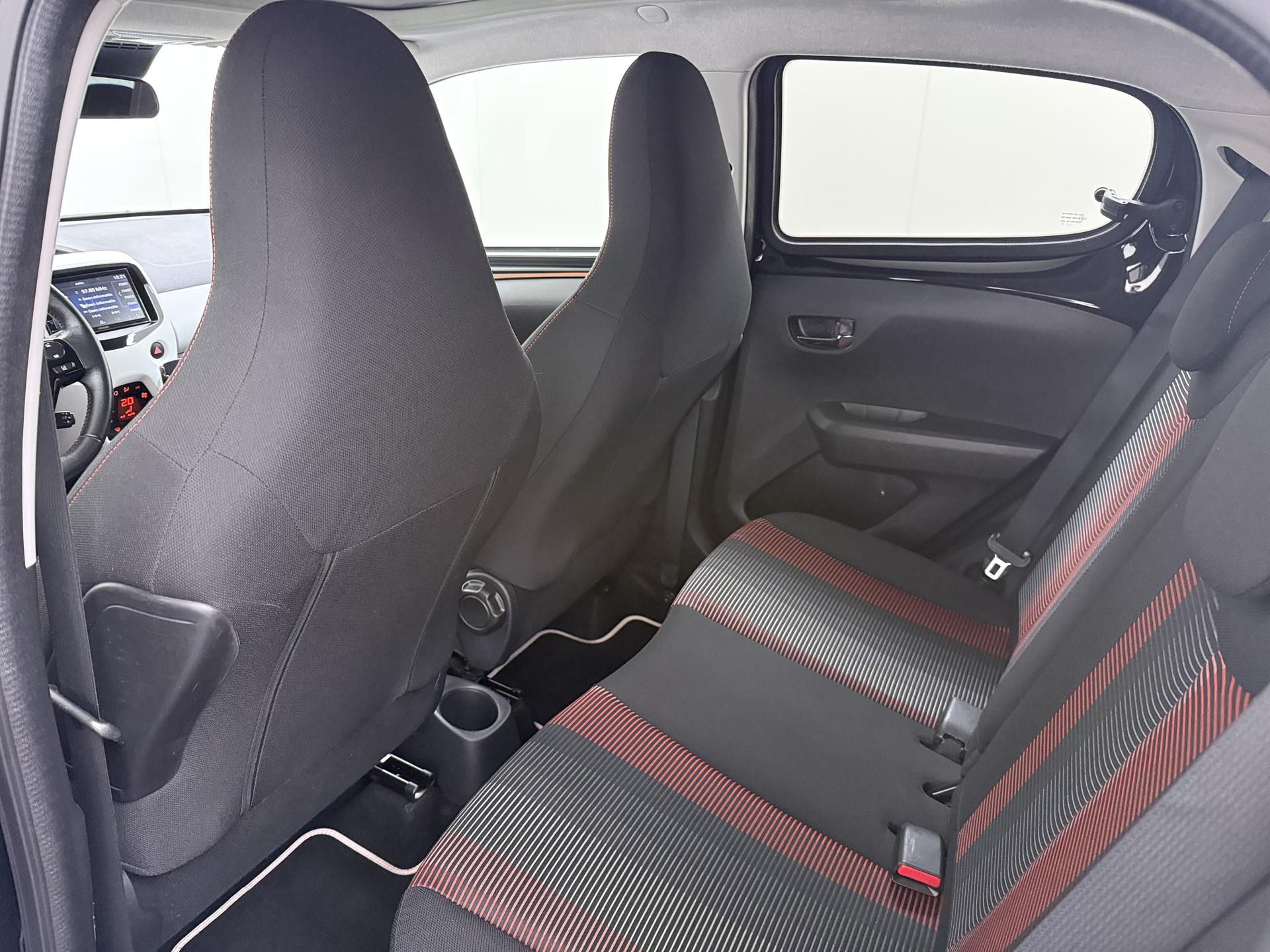 Peugeot 108 1.2 Puretech TOP! Roland Garros 16