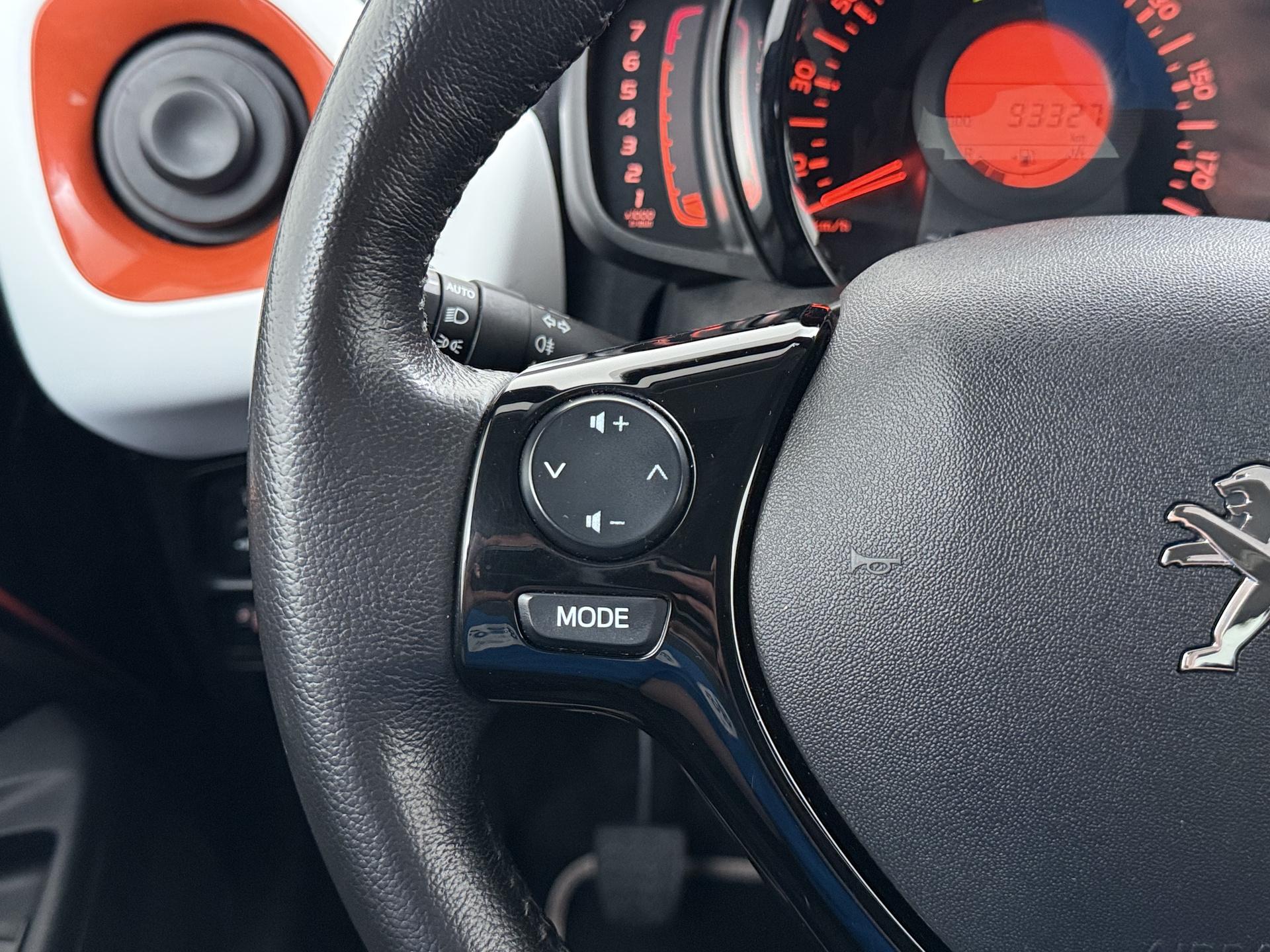 Peugeot 108 1.2 Puretech TOP! Roland Garros 26