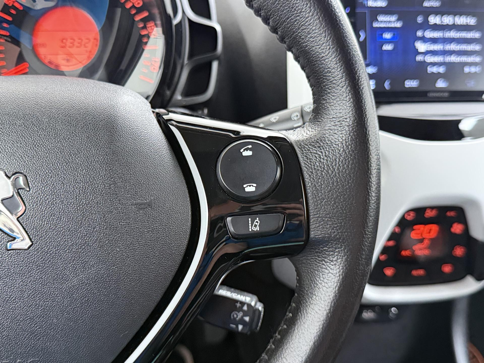 Peugeot 108 1.2 Puretech TOP! Roland Garros 27