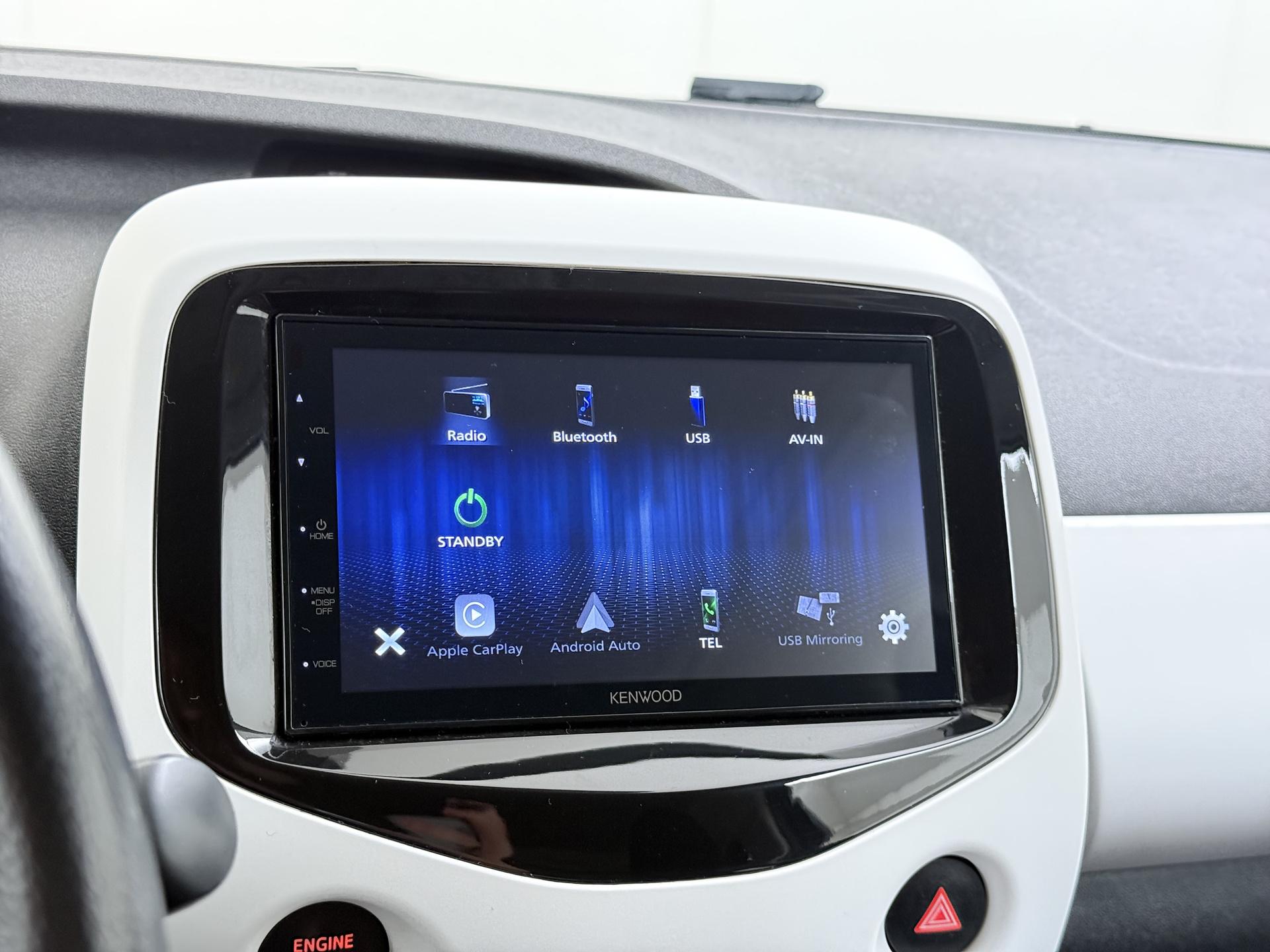 Peugeot 108 1.2 Puretech TOP! Roland Garros 28