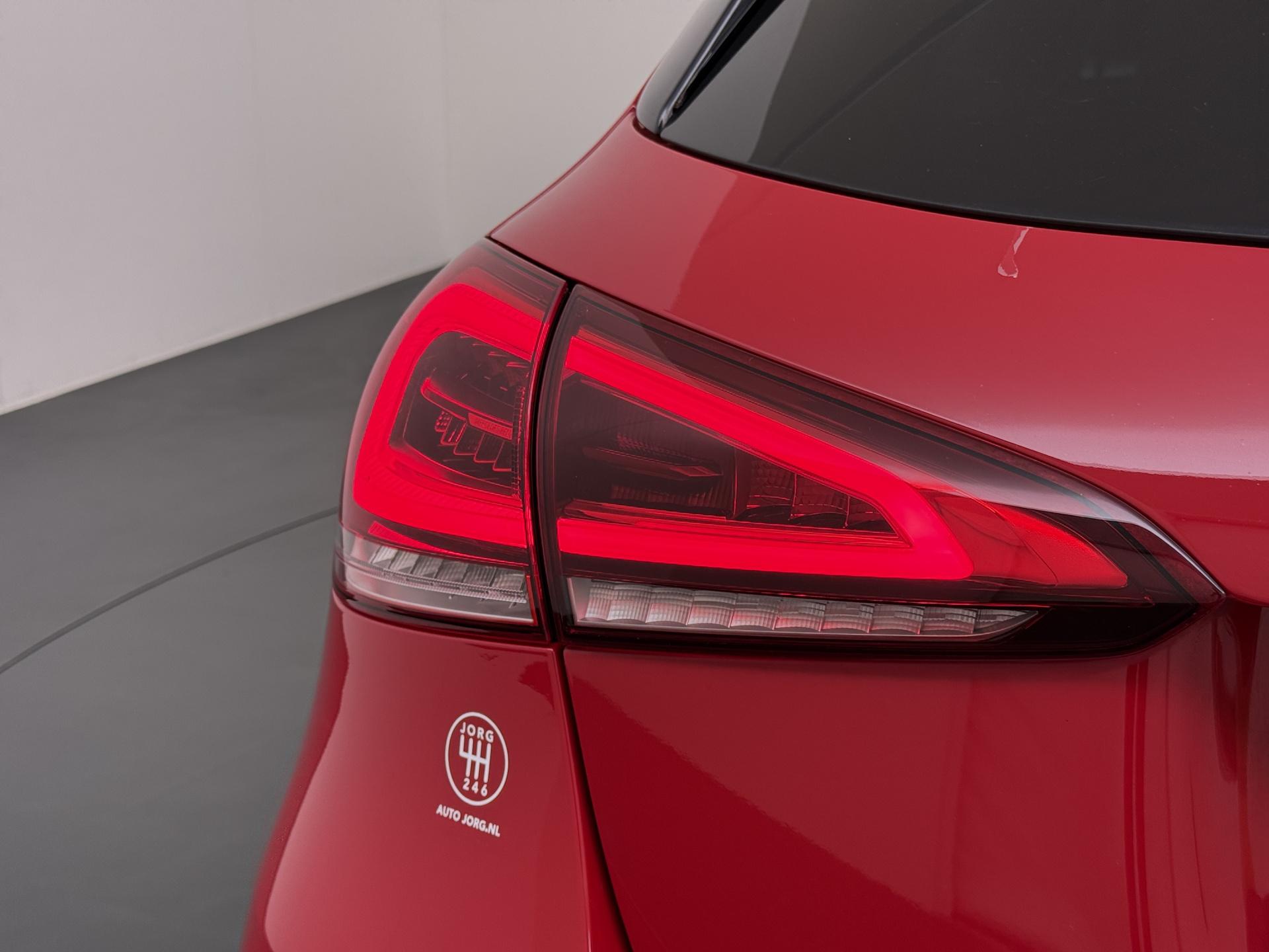 Mercedes-Benz A-klasse 200 Business Solution AMG 10