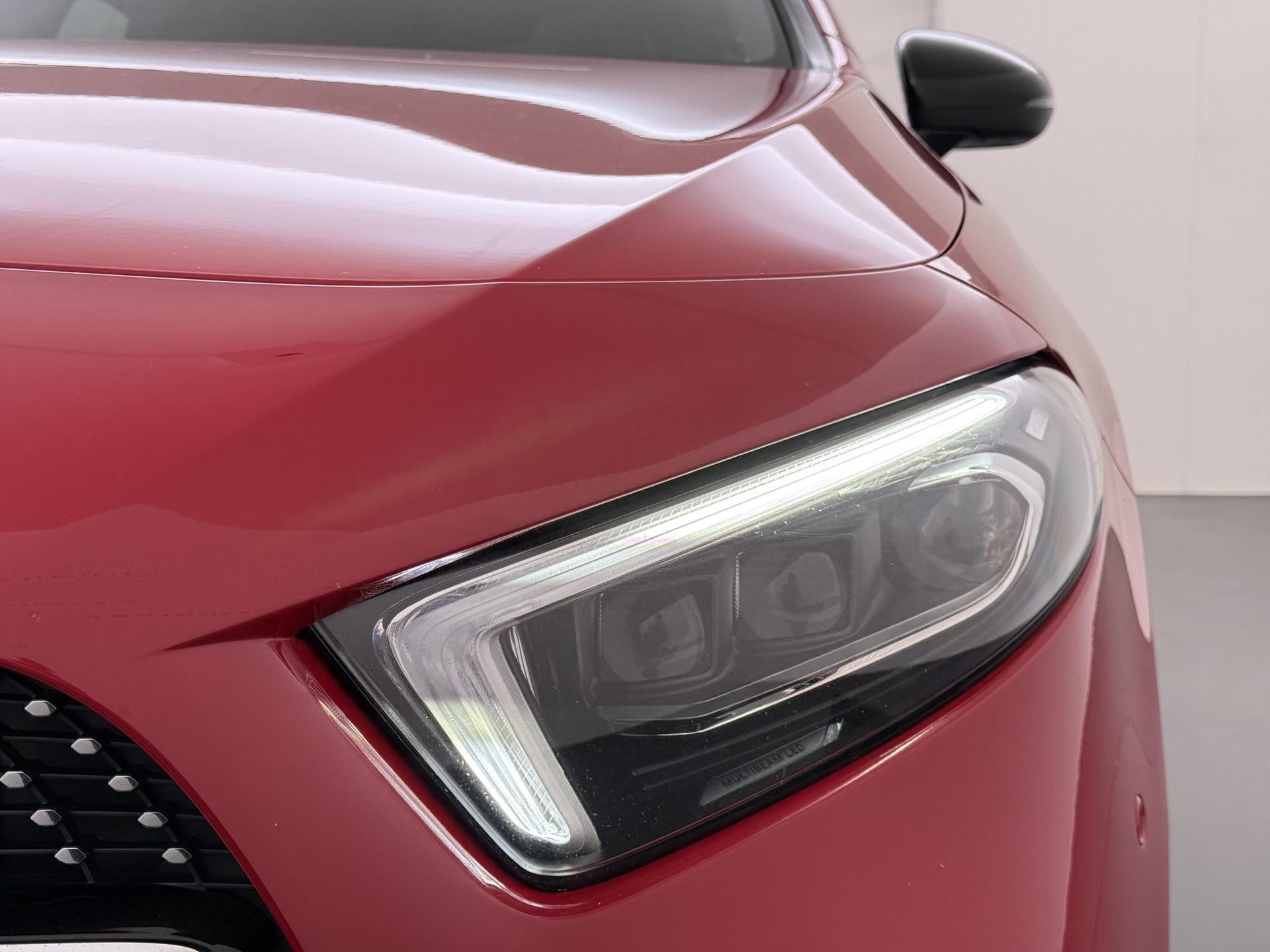Mercedes-Benz A-klasse 200 Business Solution AMG 9