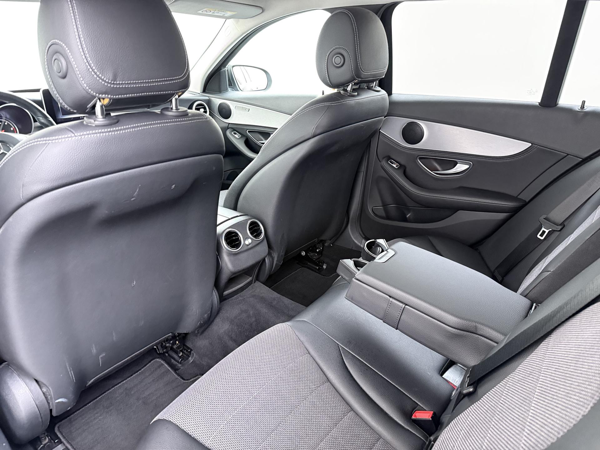 Mercedes-Benz C-klasse Estate 250 CDI 4MATIC Avantgarde 19