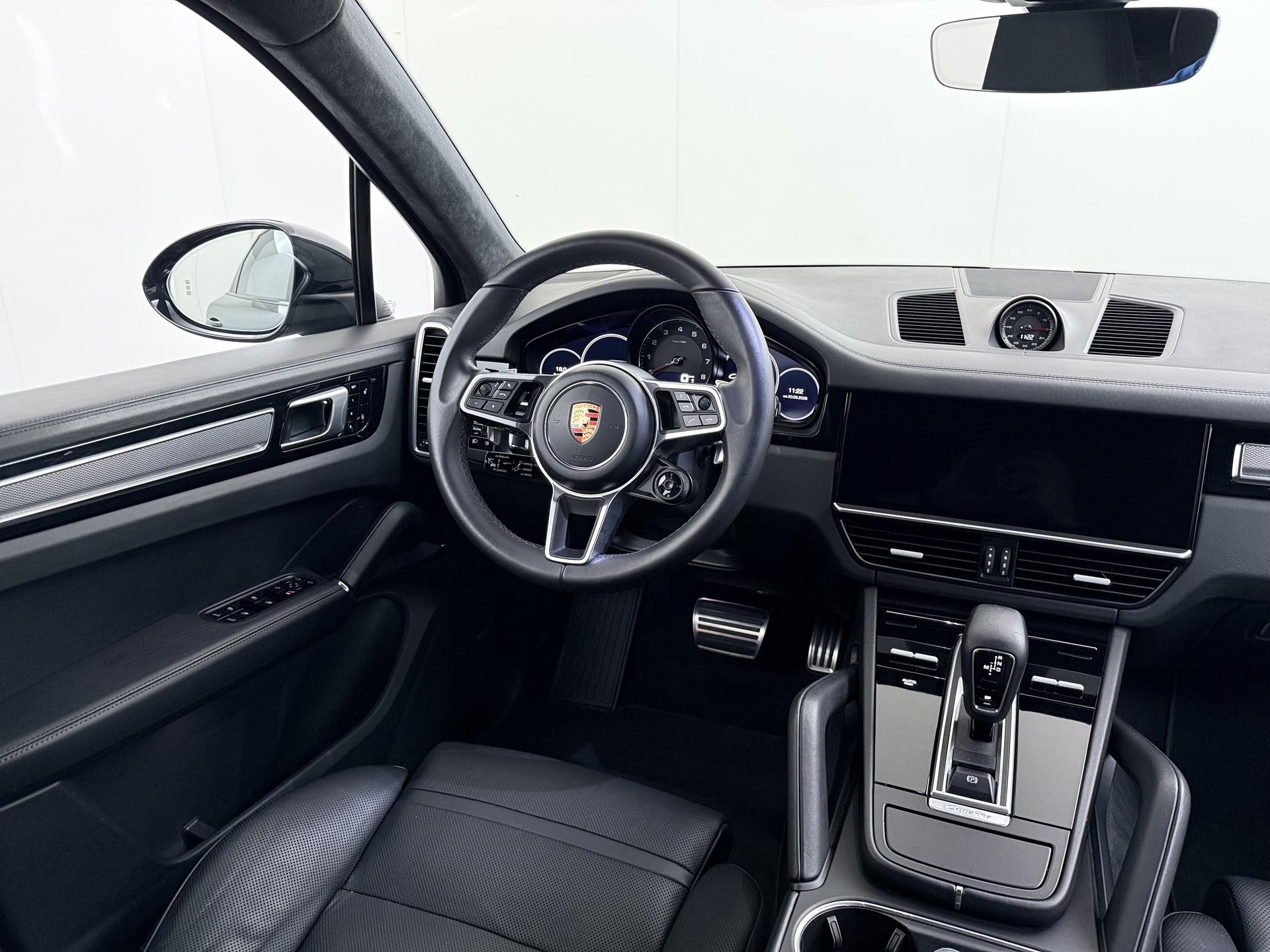 Porsche Cayenne 2.9 S 21