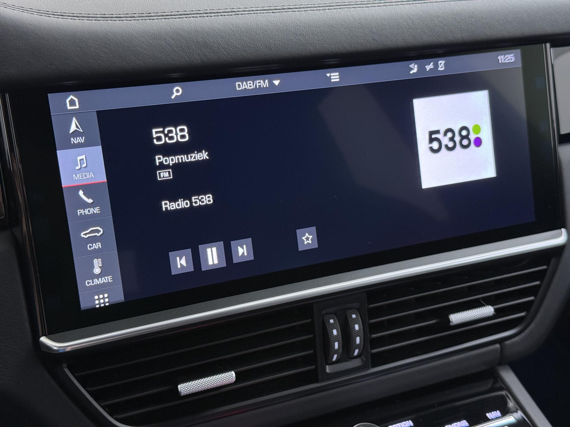 Porsche Cayenne 2.9 S 29