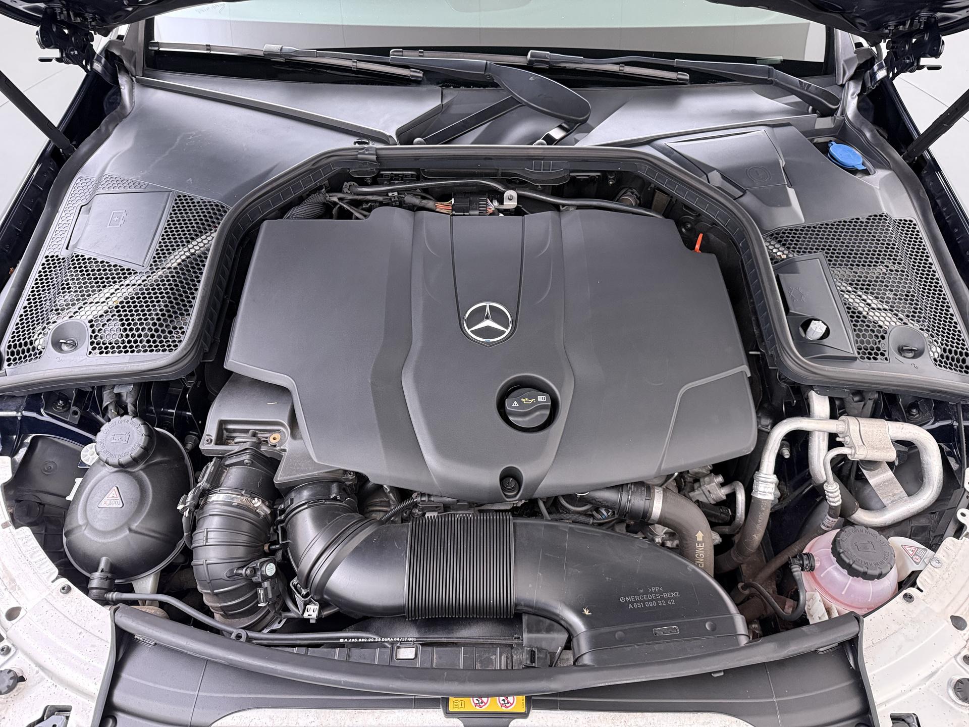 Mercedes-Benz C-klasse Estate 200 CDI Ambition 14