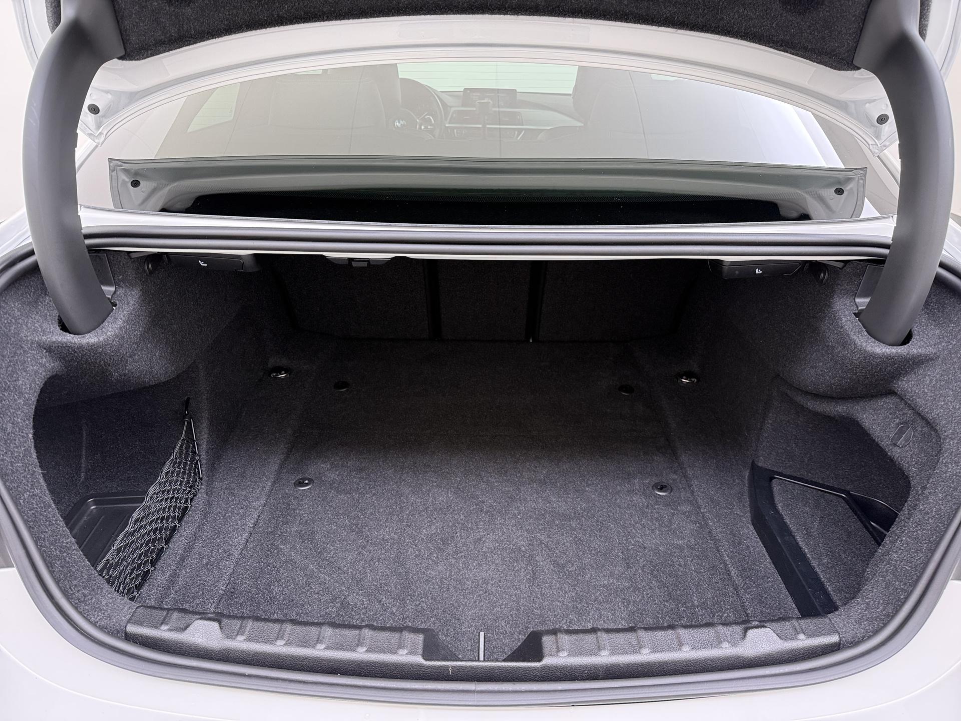 BMW 4-serie Coupé 420i High Executive 18