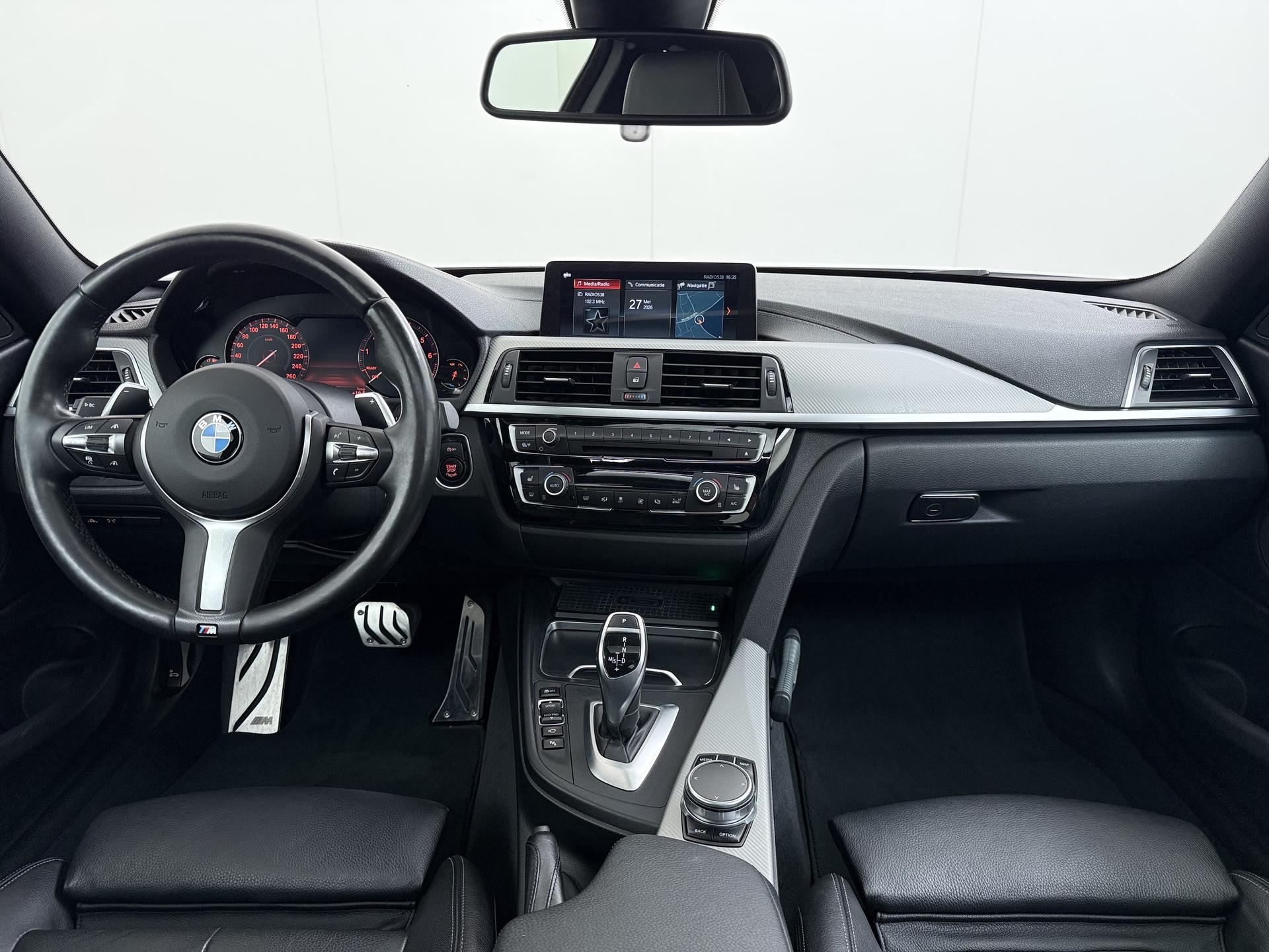 BMW 4-serie Coupé 420i High Executive 4