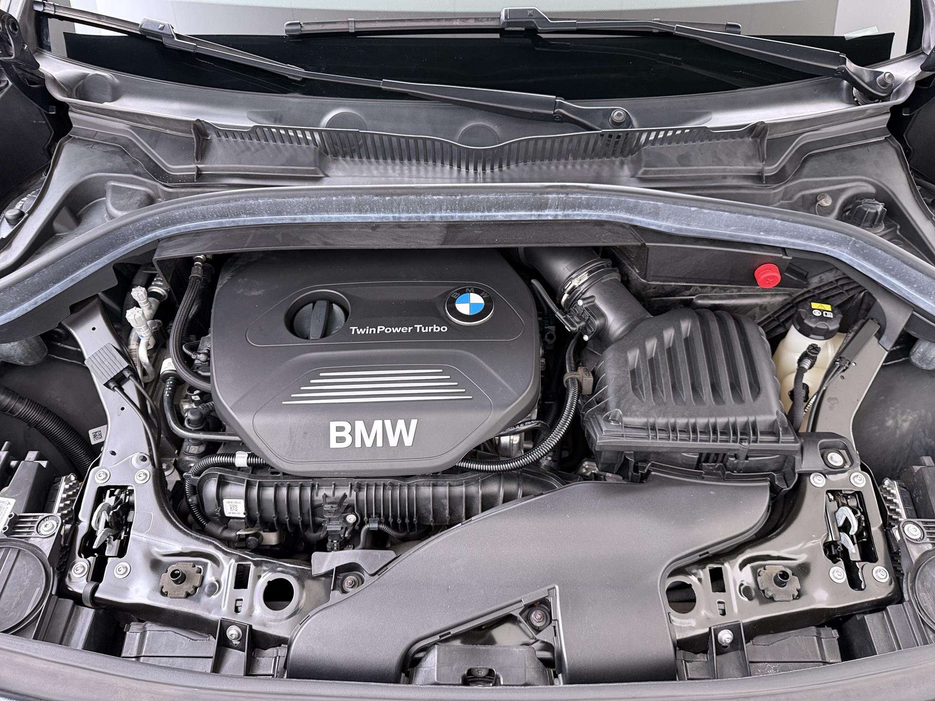 BMW 2-serie Active Tourer 220i High Executive 17