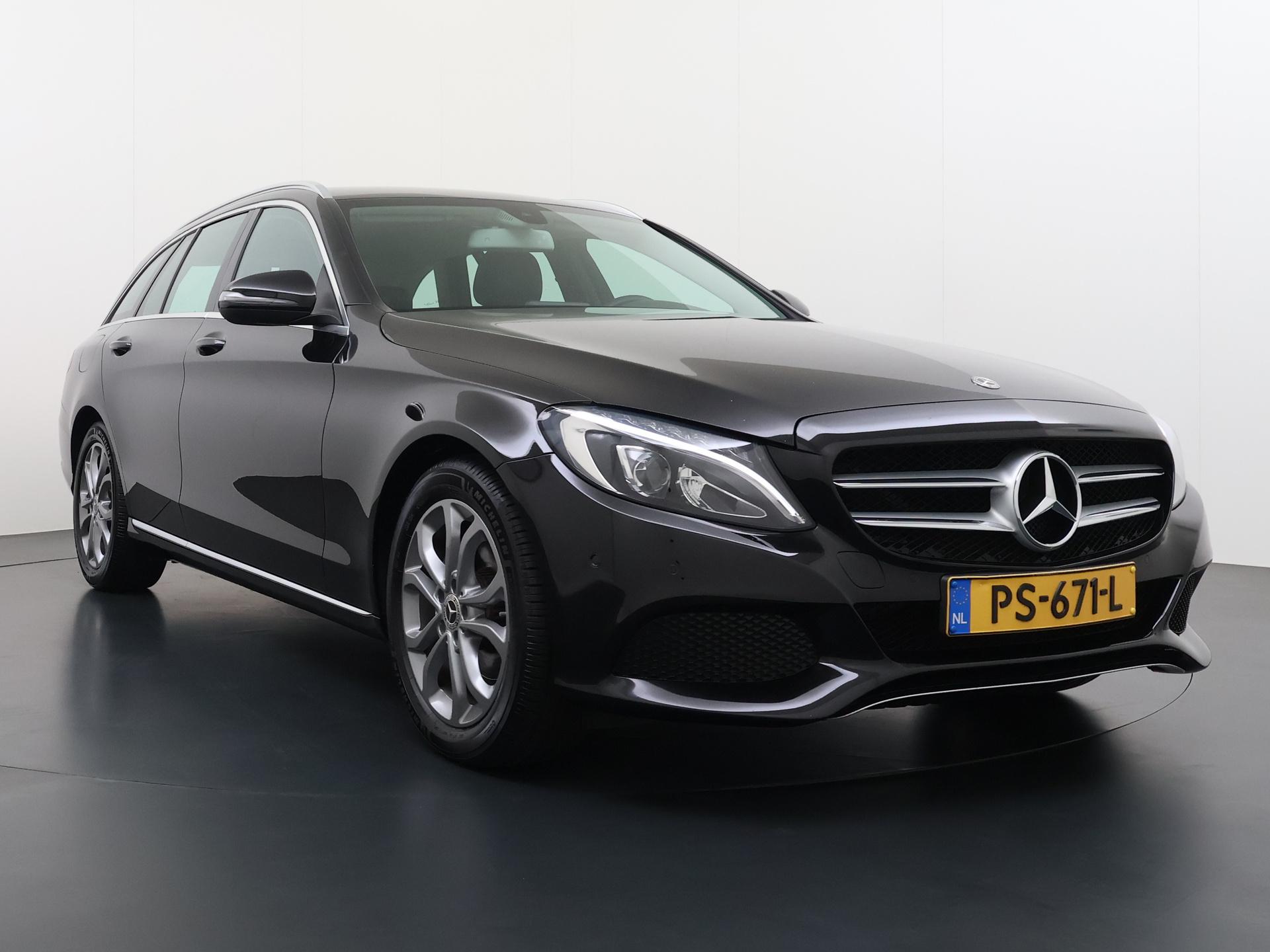 Mercedes-Benz C-klasse Estate 180 Premium 3