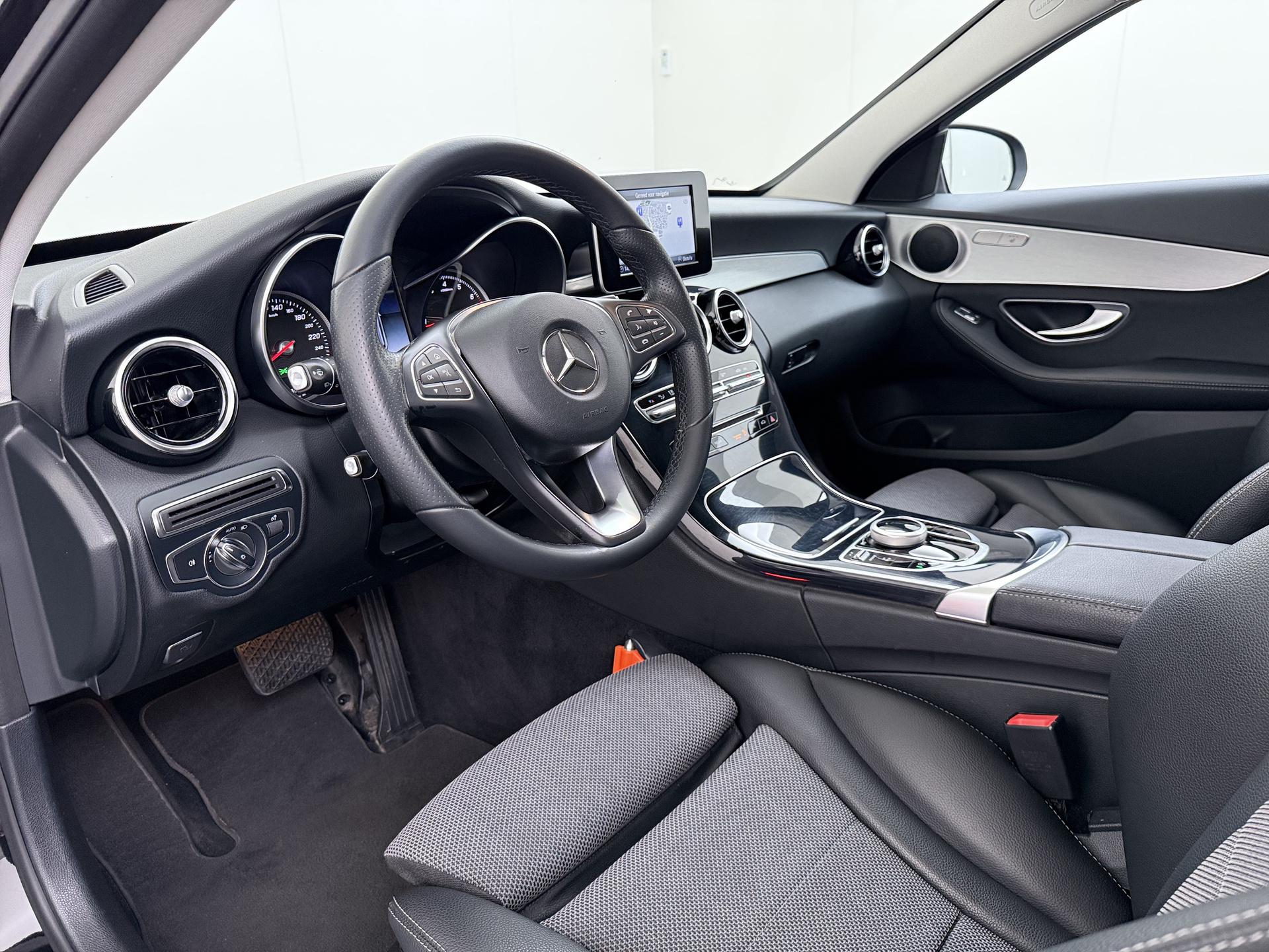 Mercedes-Benz C-klasse Estate 180 Premium 5