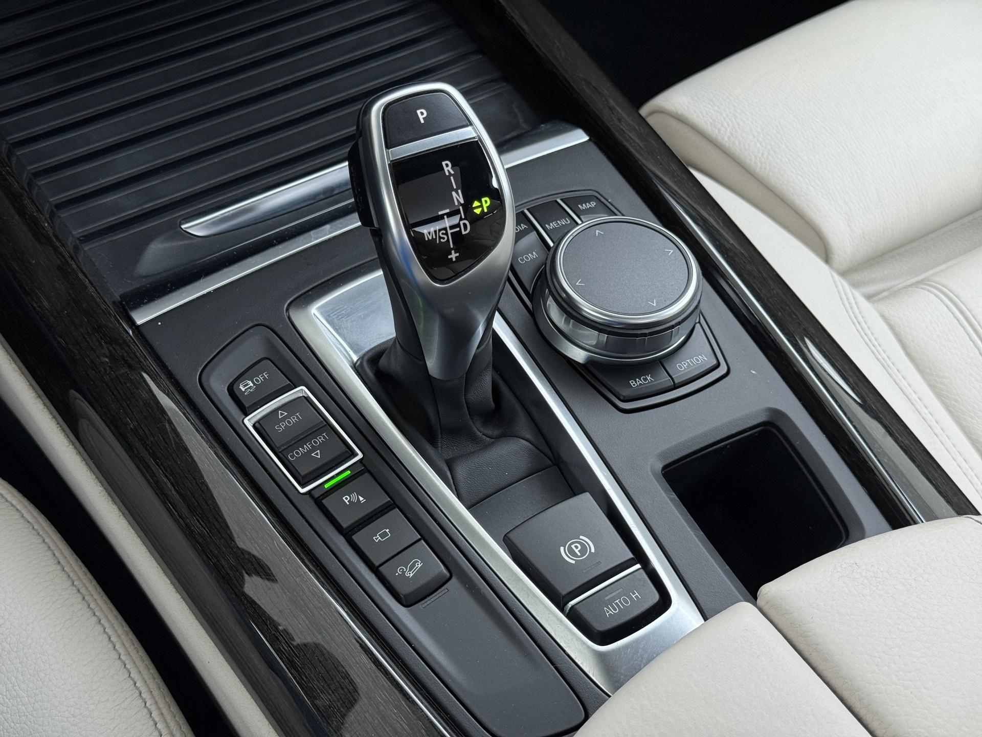 BMW X5 xDrive35i M Sport Edition 12